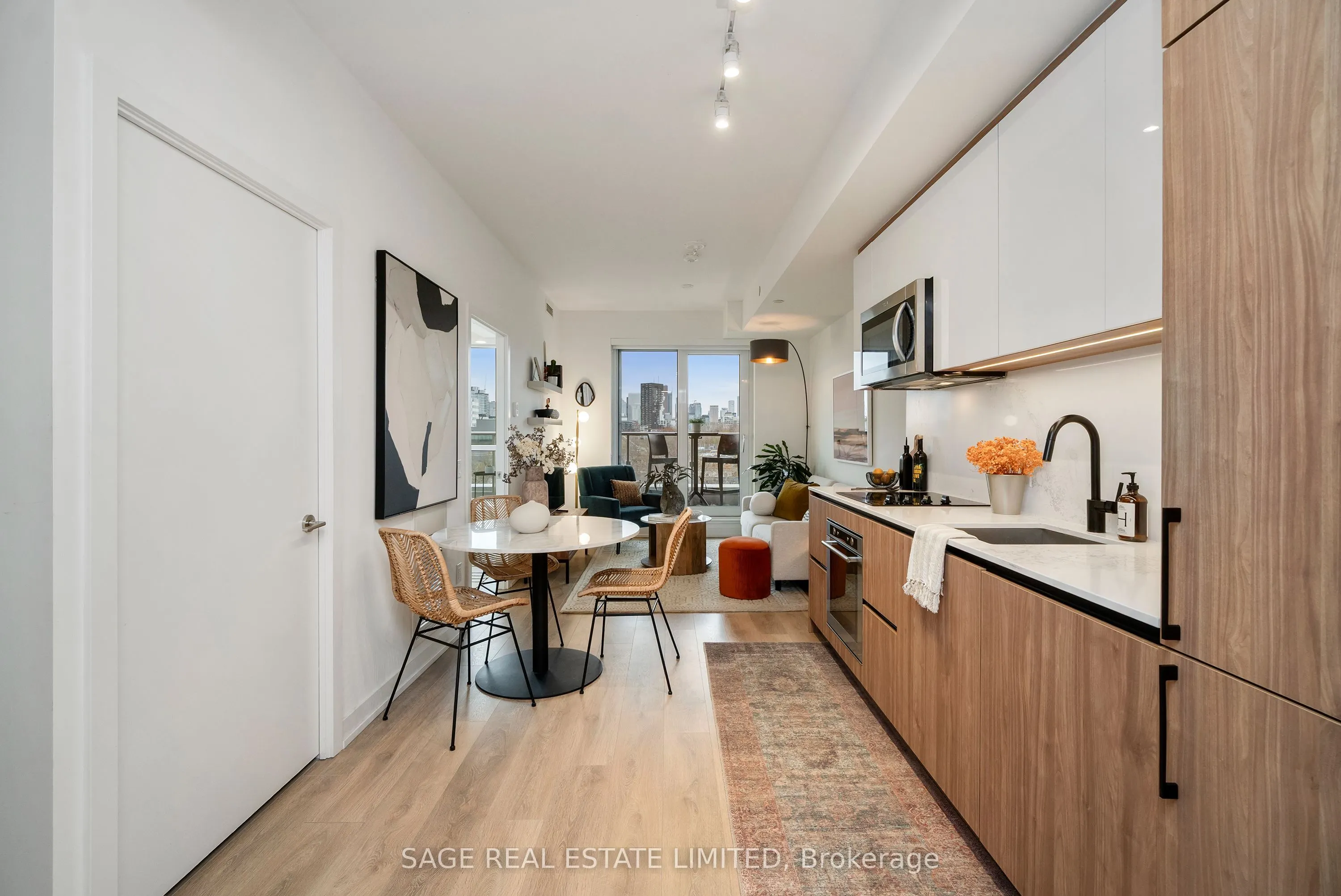 150 Logan Avenue #606