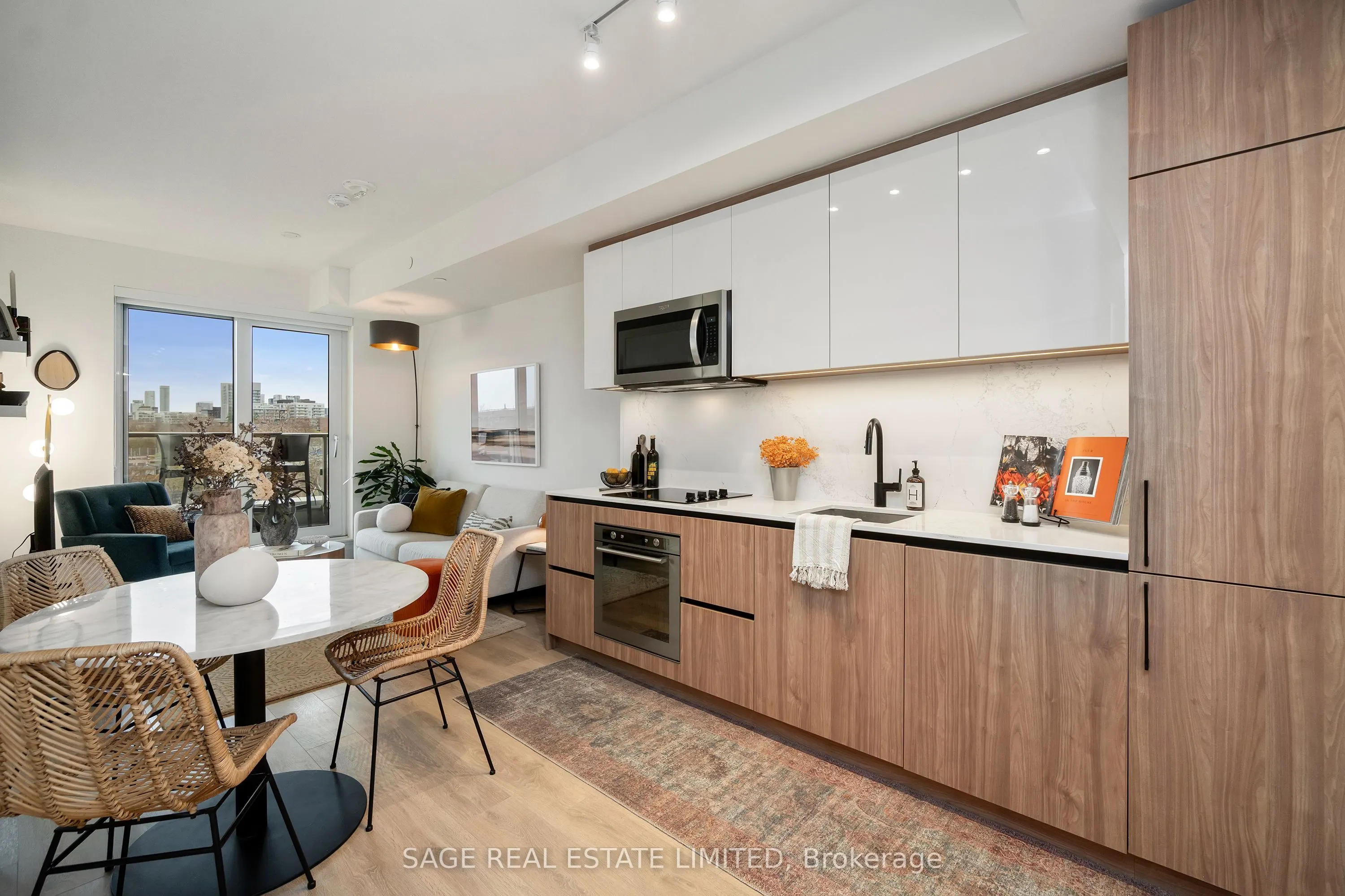 150 Logan Avenue #606