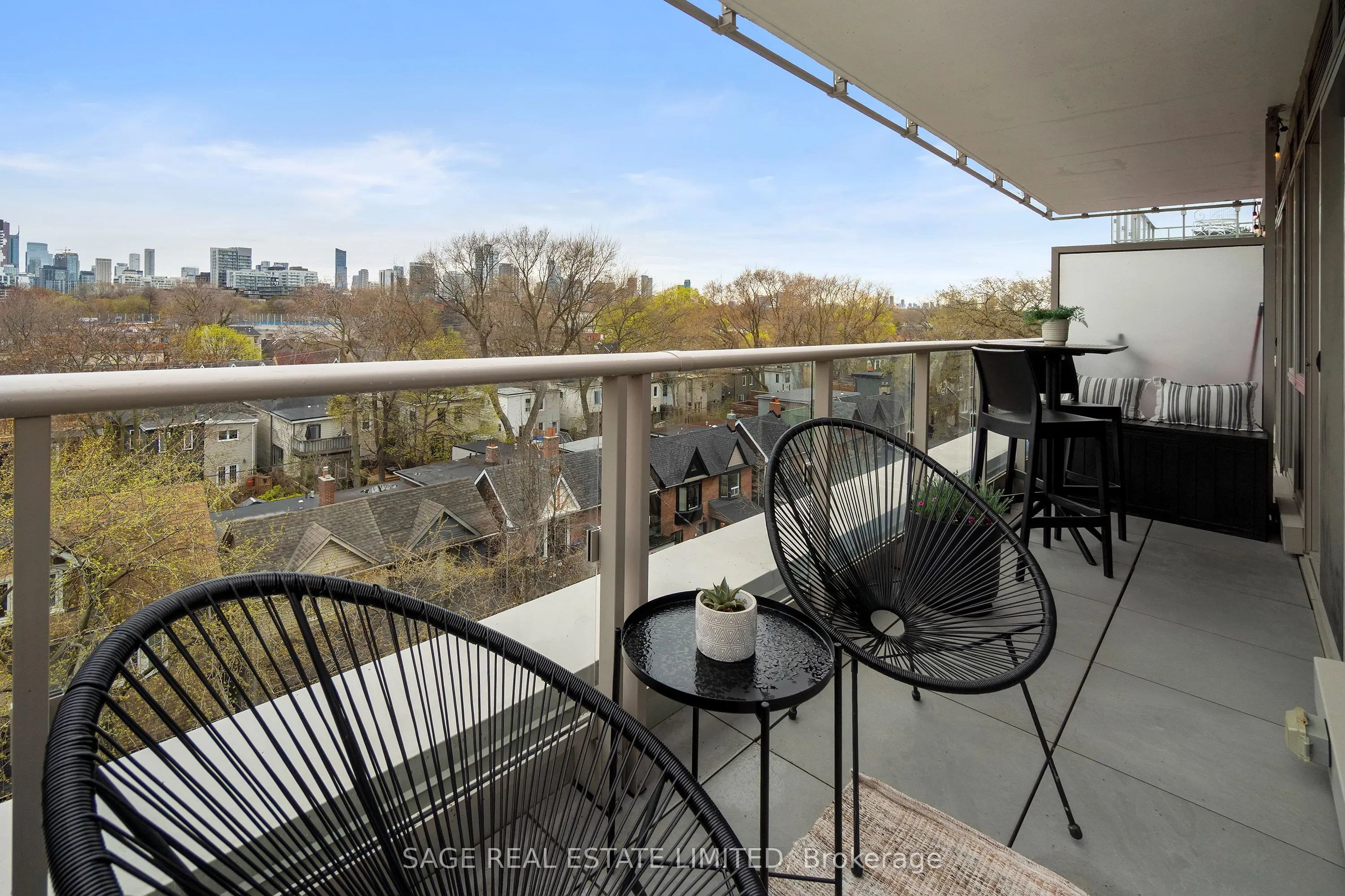 150 Logan Avenue #606