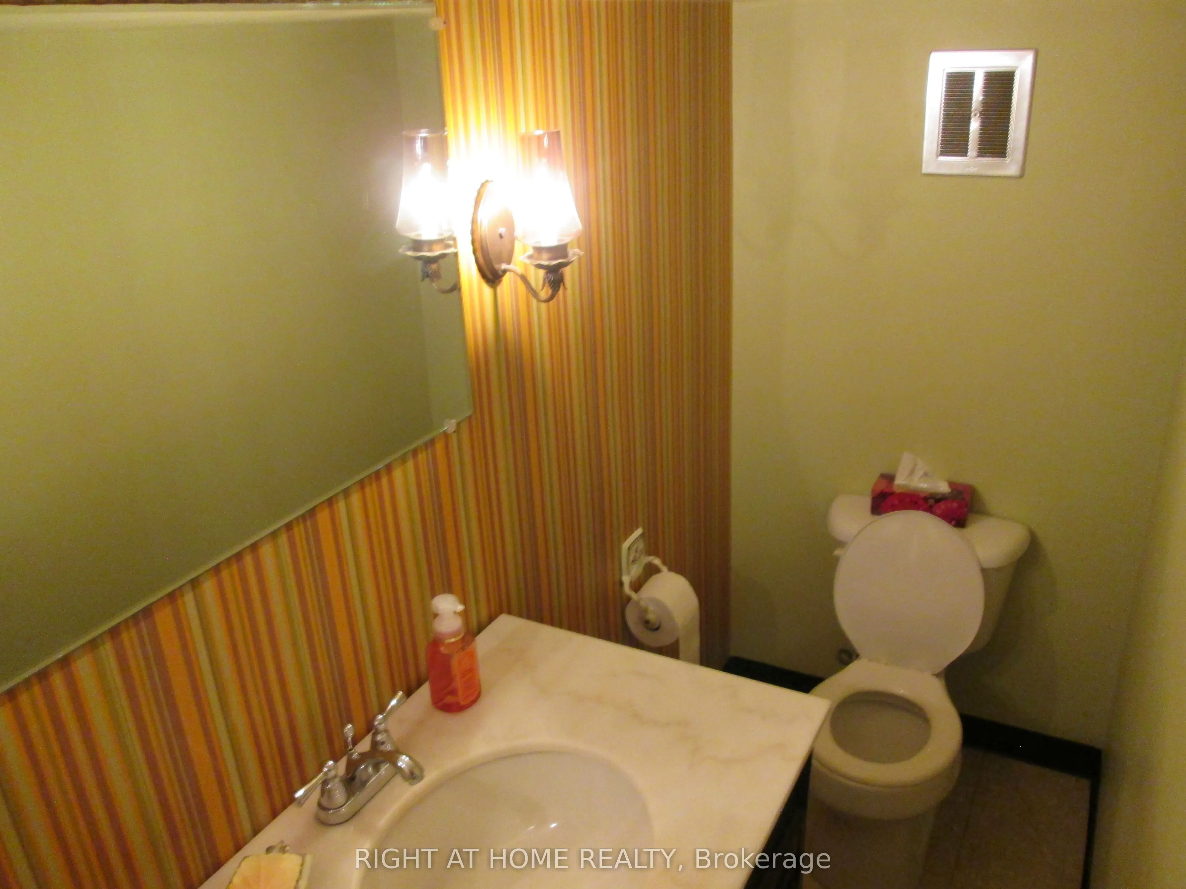 910 Scarborough Golf Club Road