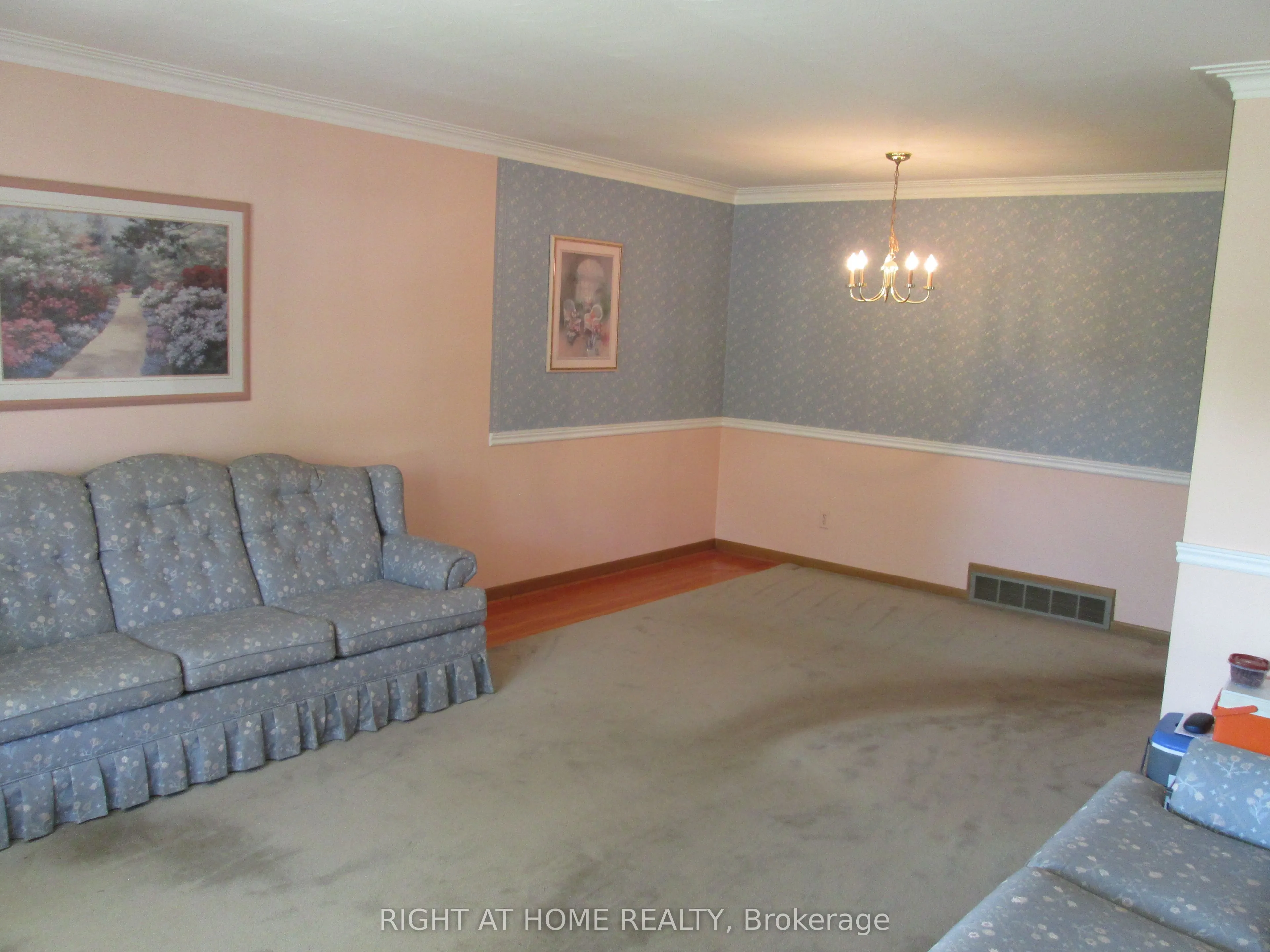 910 Scarborough Golf Club Road