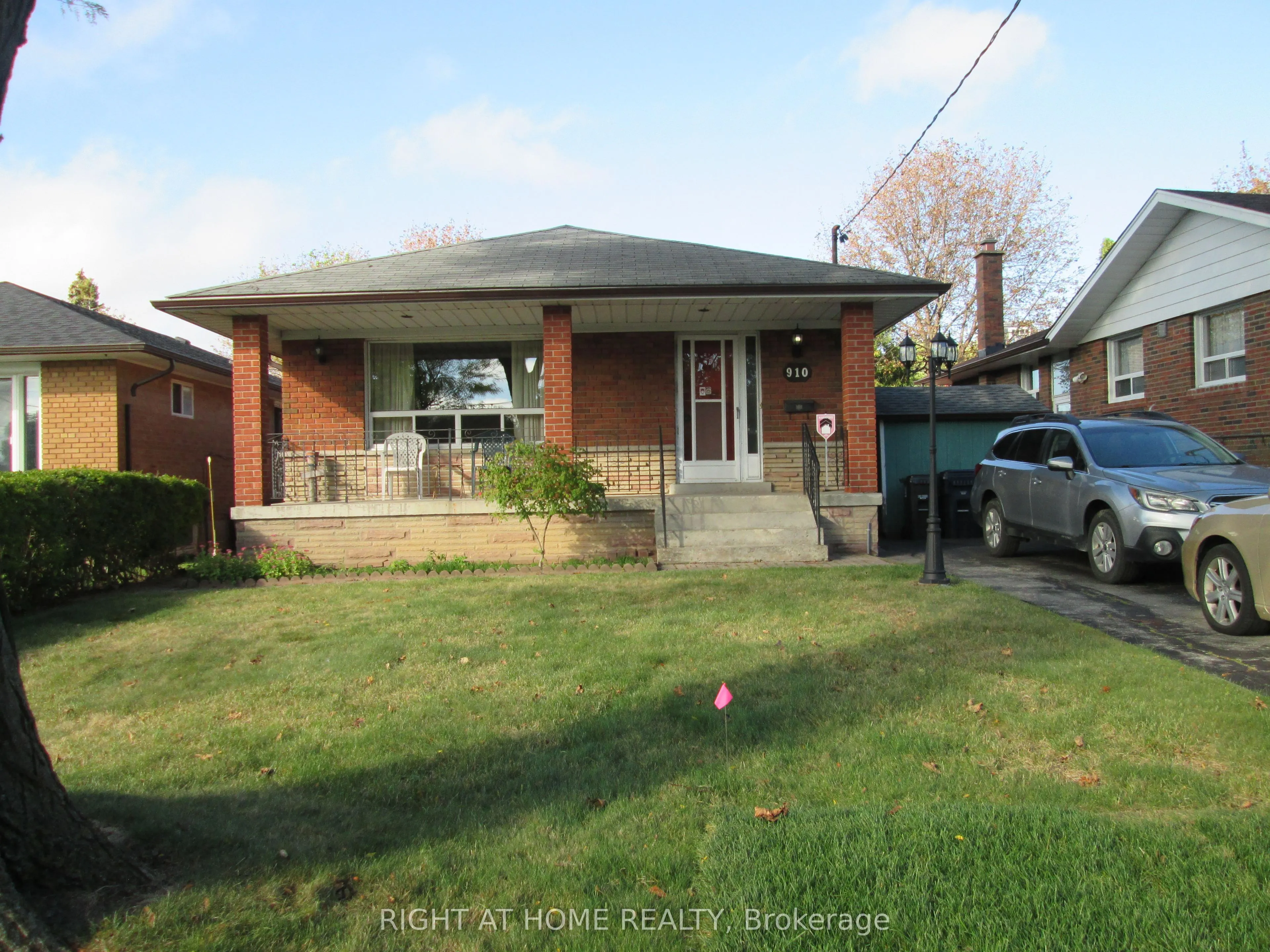 910 Scarborough Golf Club Road