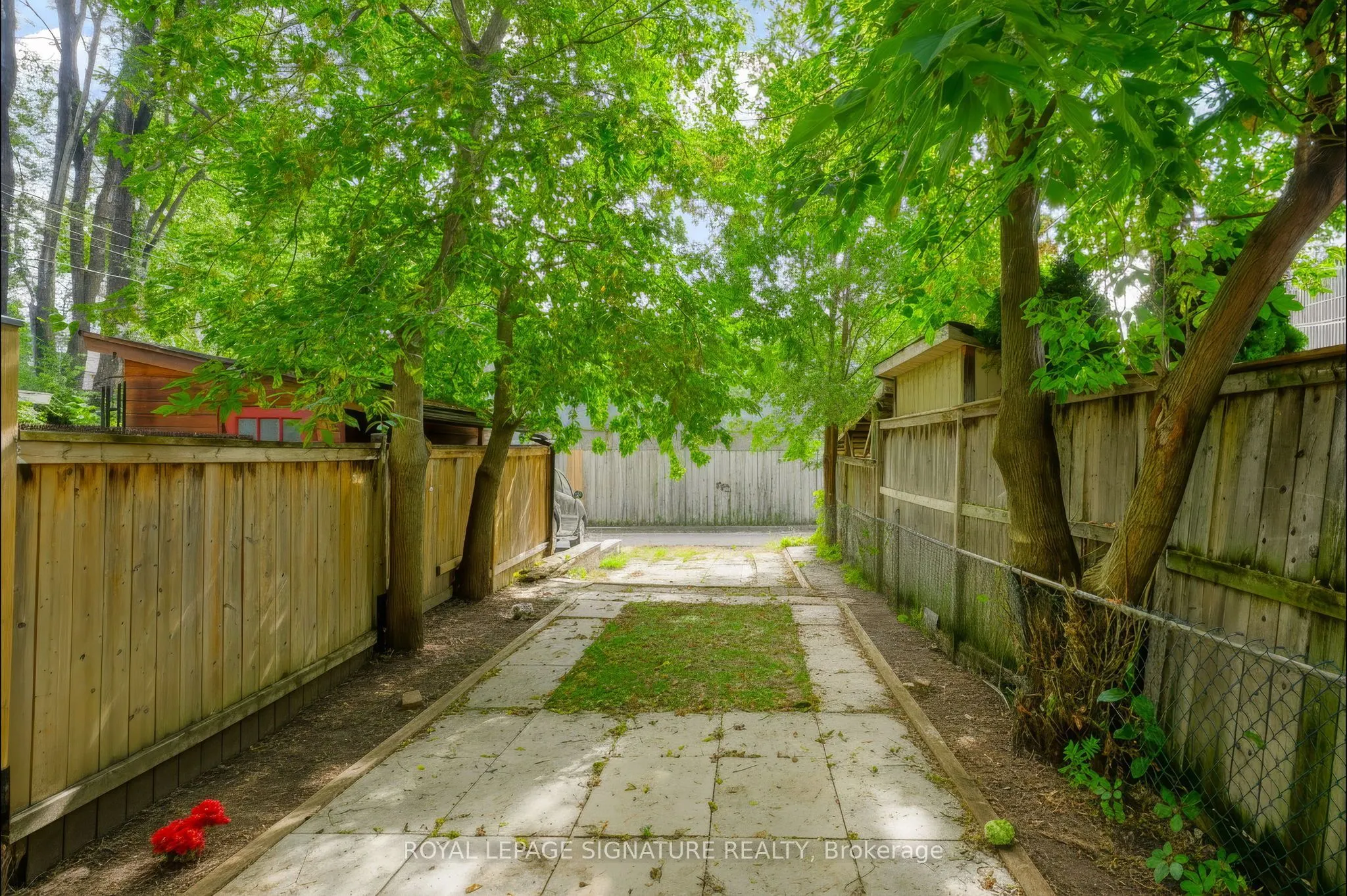 23 Myrtle Avenue