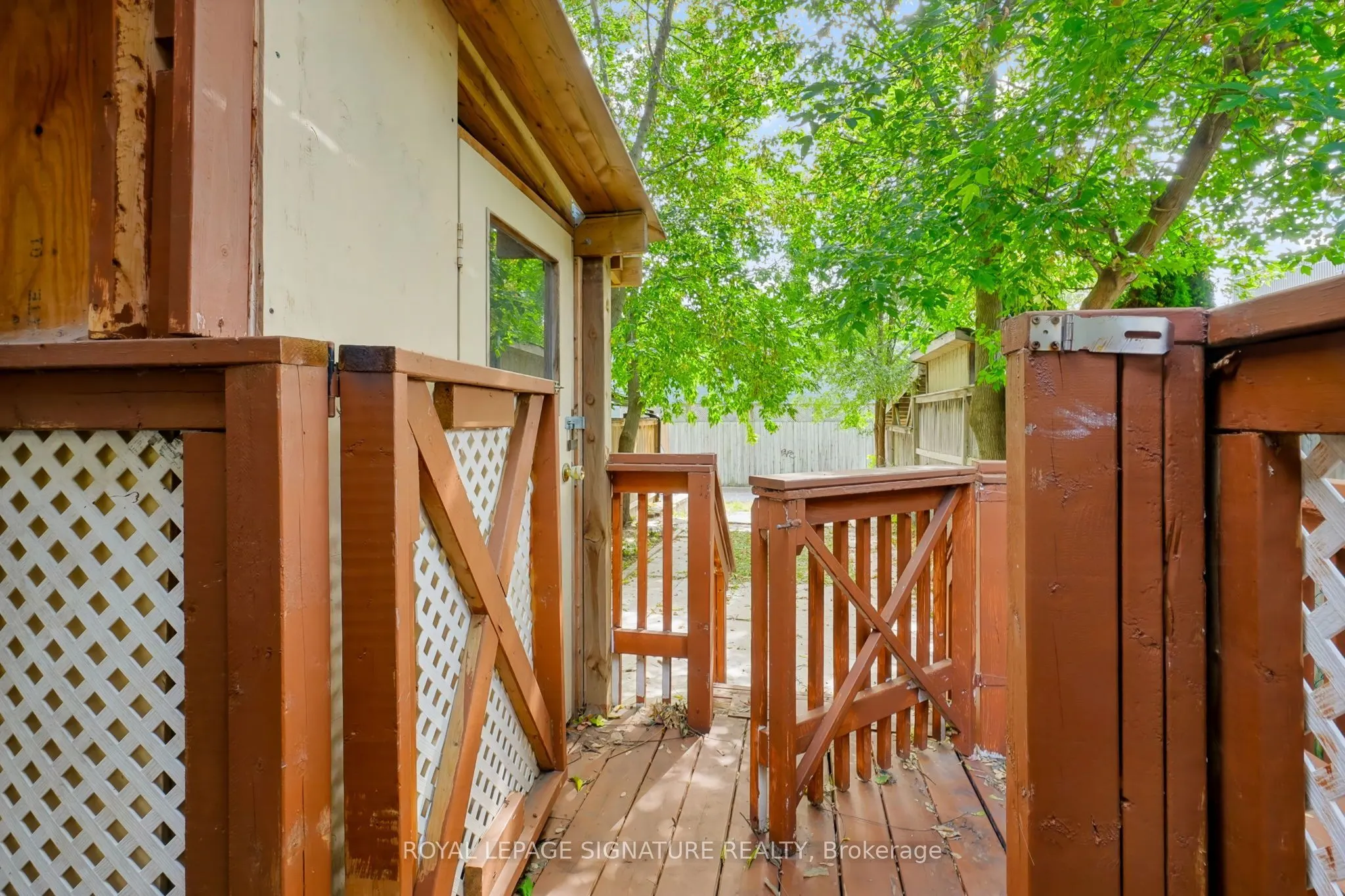 23 Myrtle Avenue