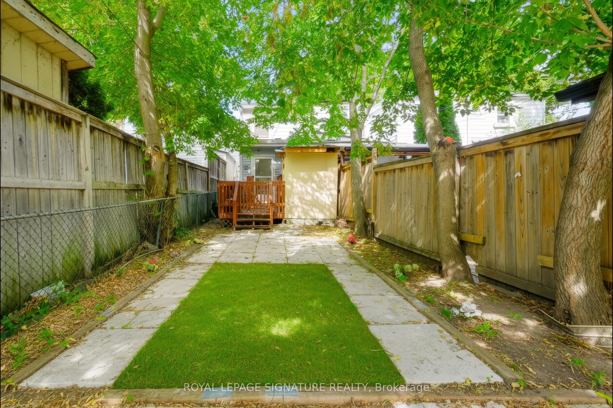 23 Myrtle Avenue