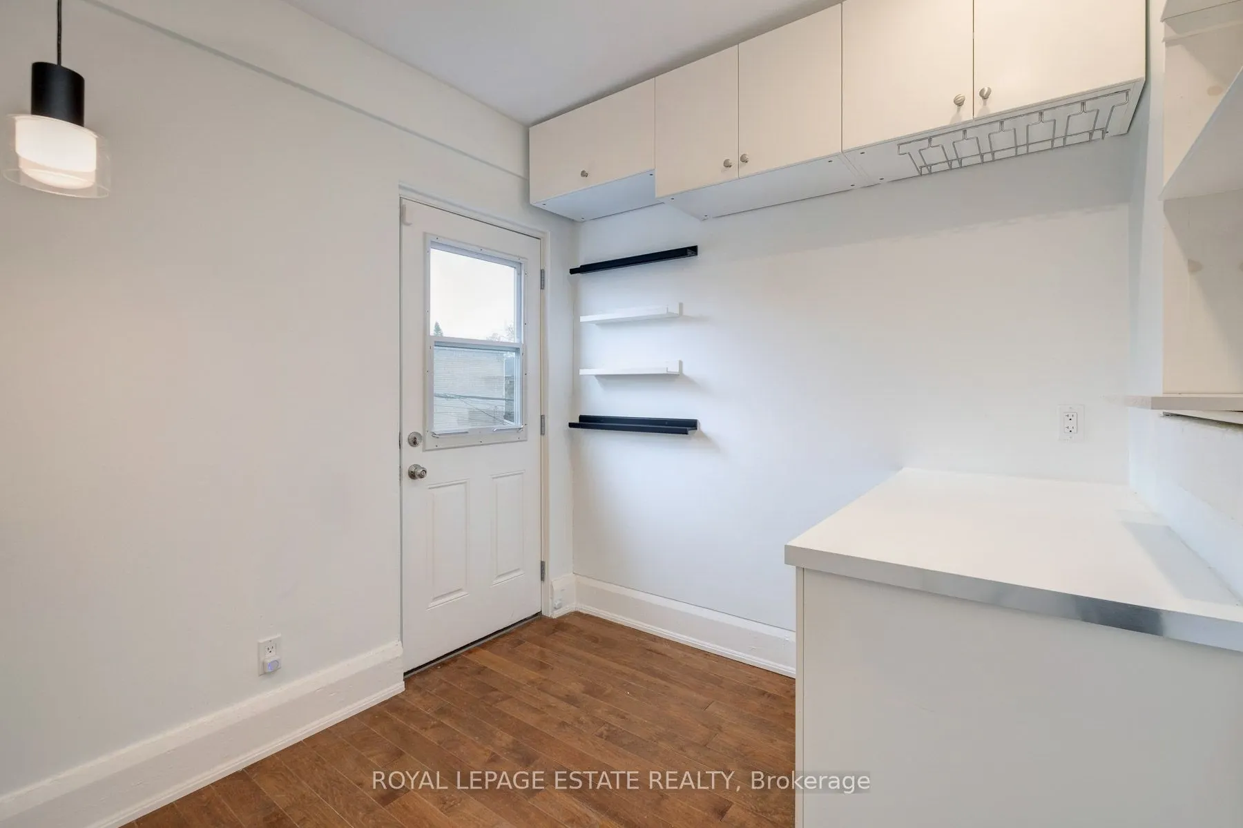 322 Silver Birch Avenue #Upper