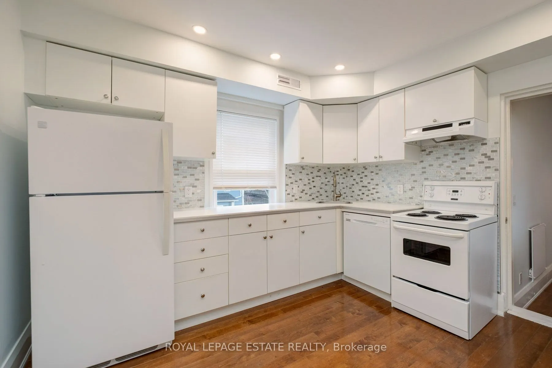 322 Silver Birch Avenue #Upper