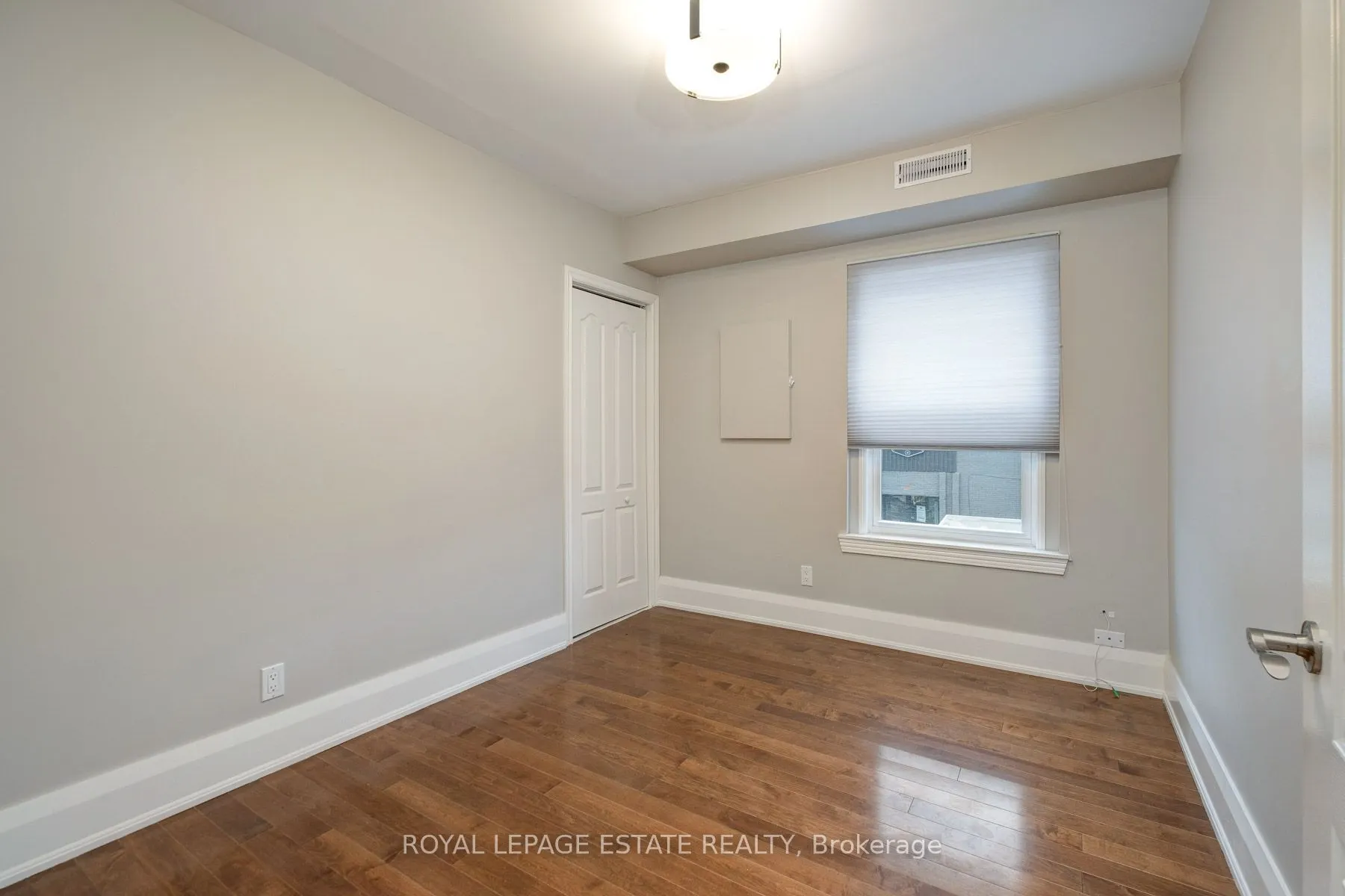 322 Silver Birch Avenue #Upper
