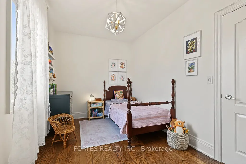 154 Holborne Avenue