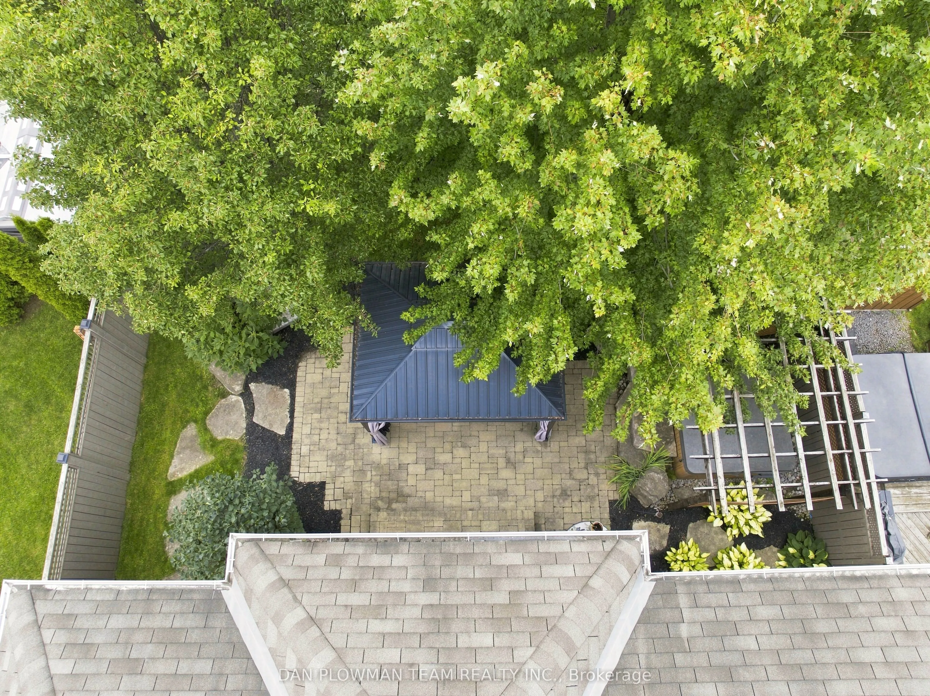 102 Southfield Avenue