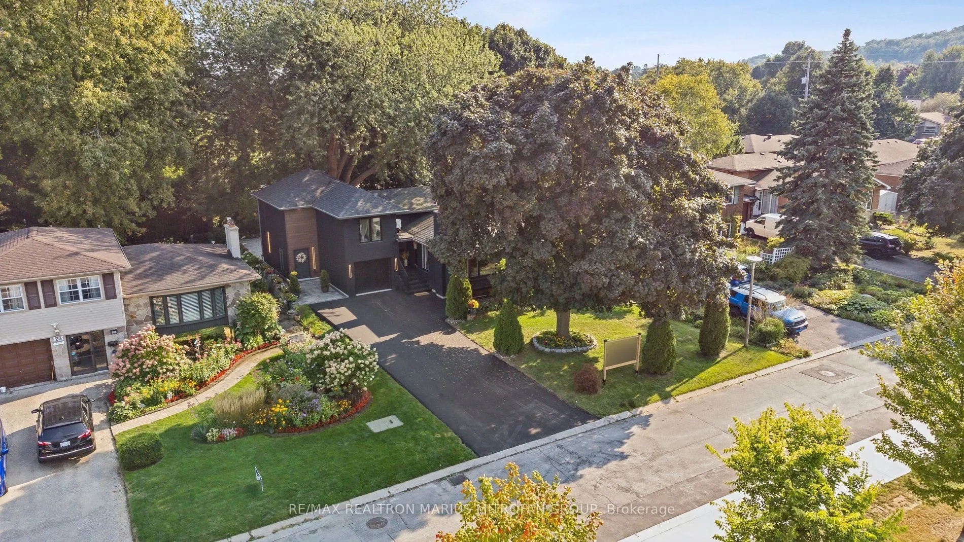 21 Toynbee Trail