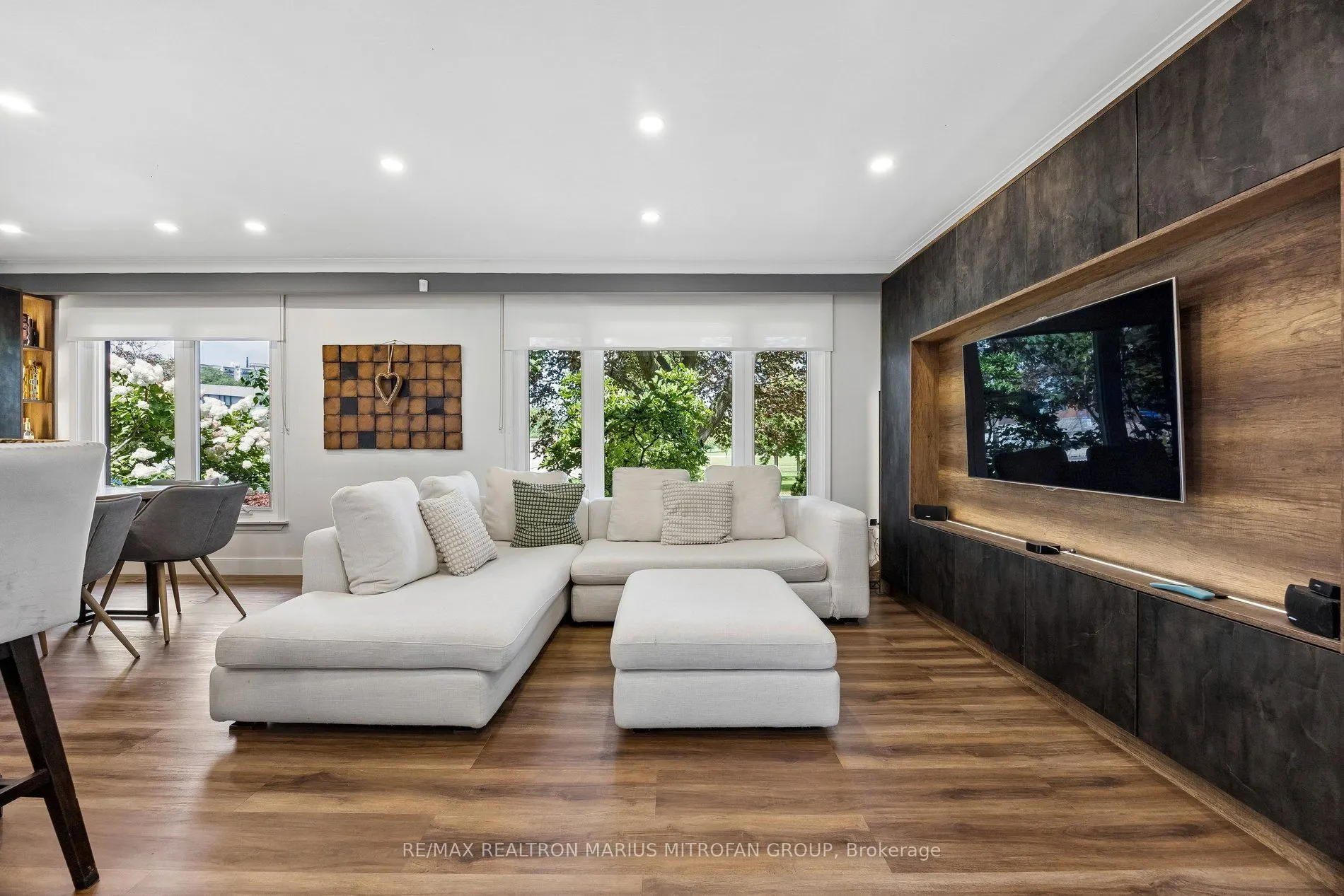21 Toynbee Trail
