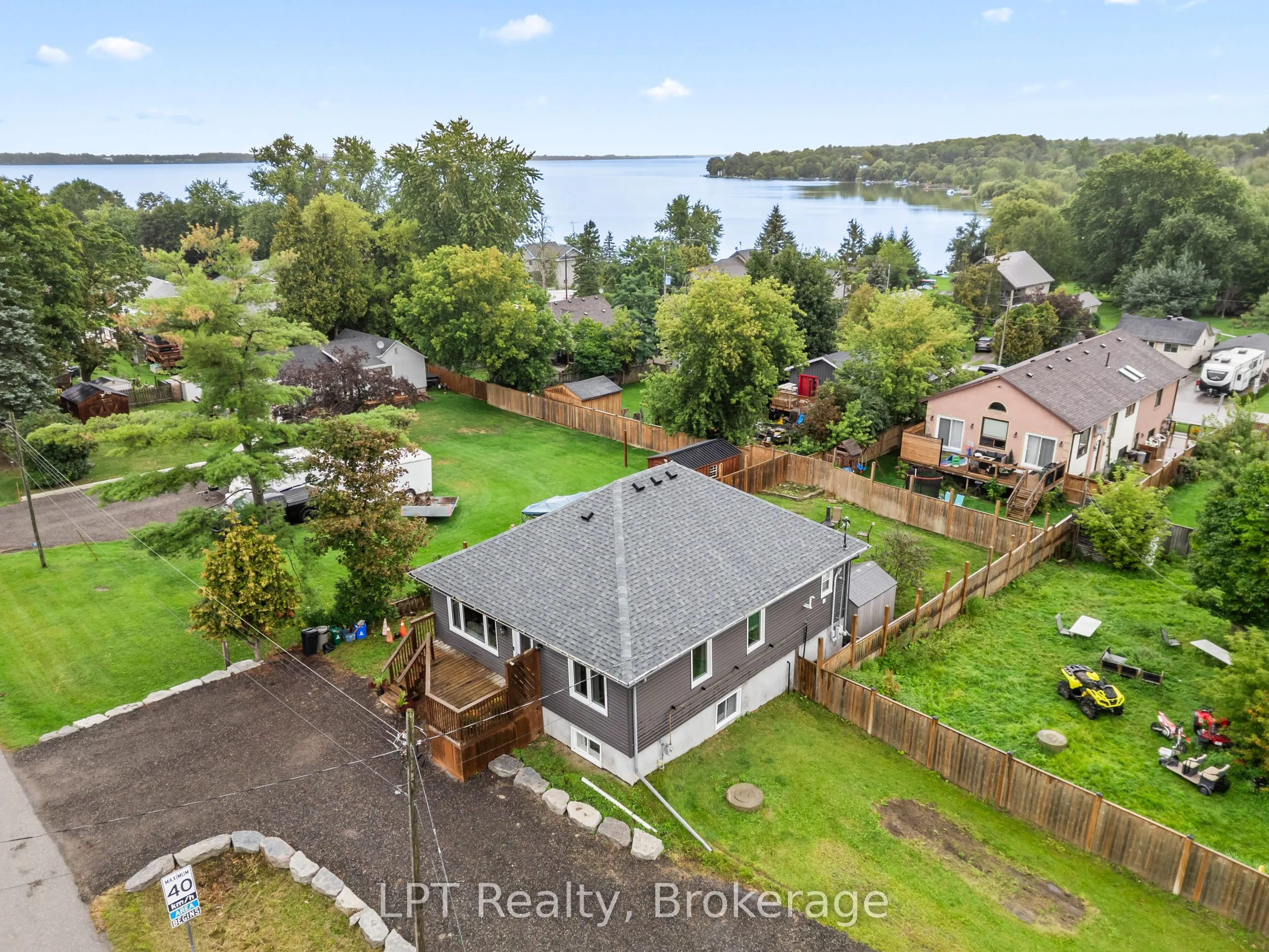 9 Lakeview Avenue