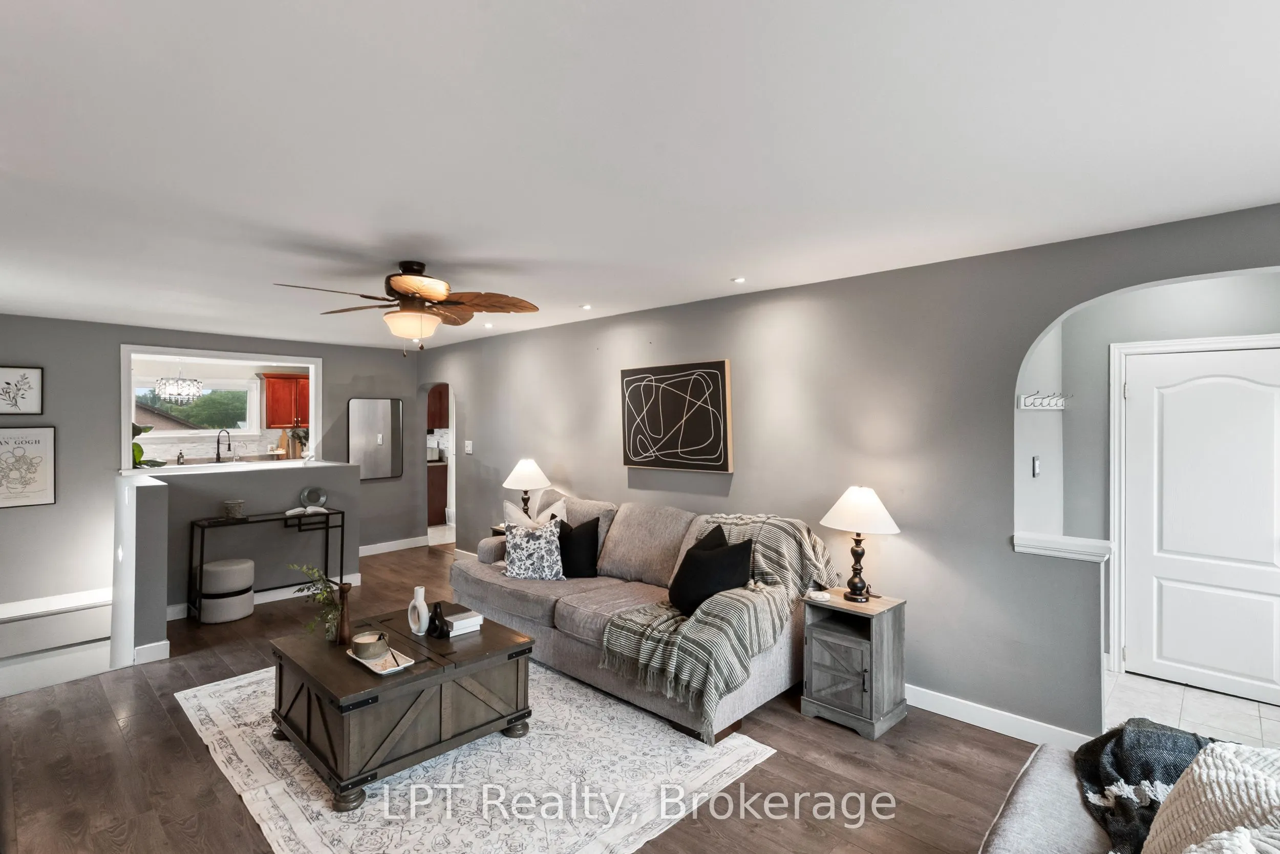 9 Lakeview Avenue