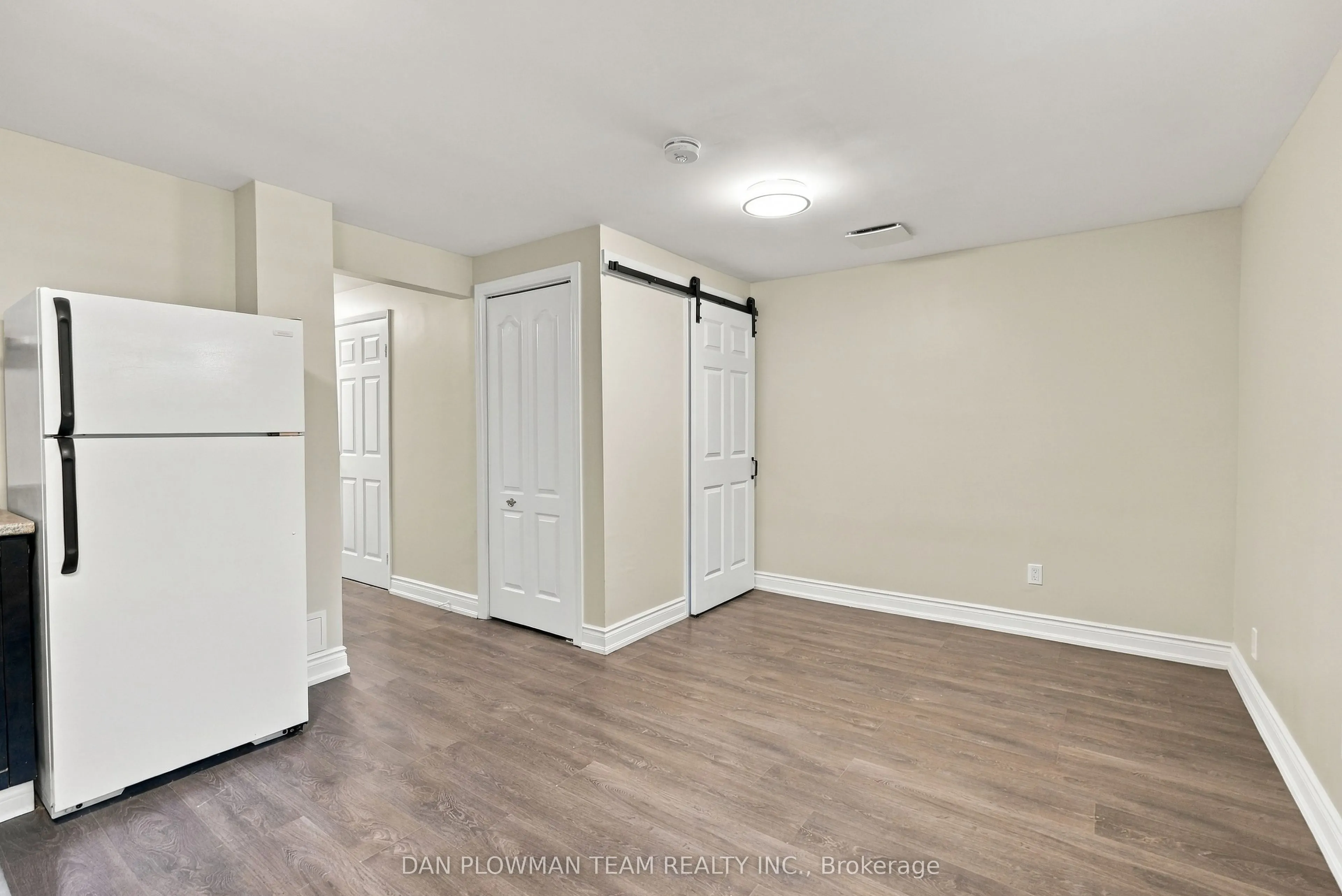 228 Medina Court