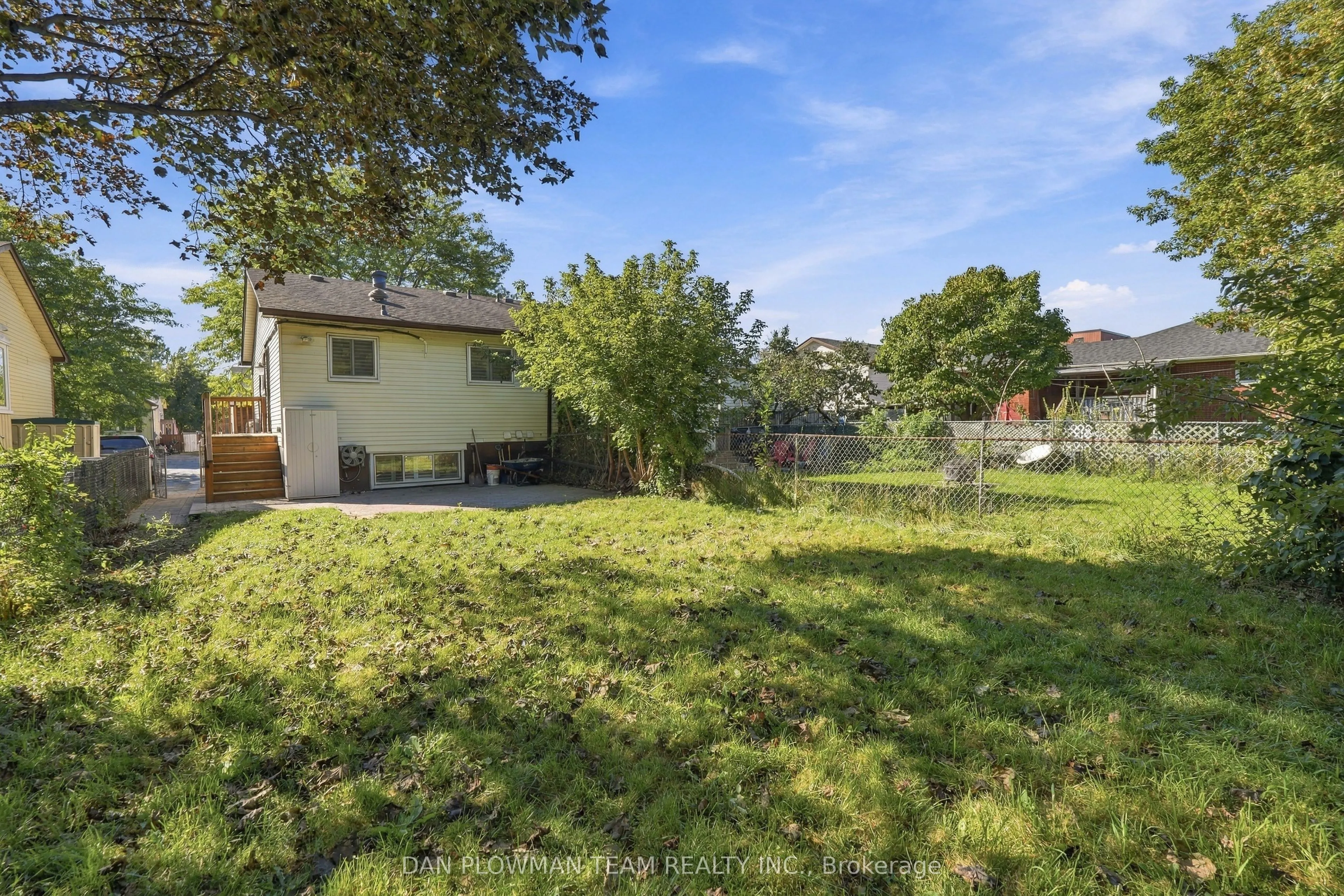 228 Medina Court