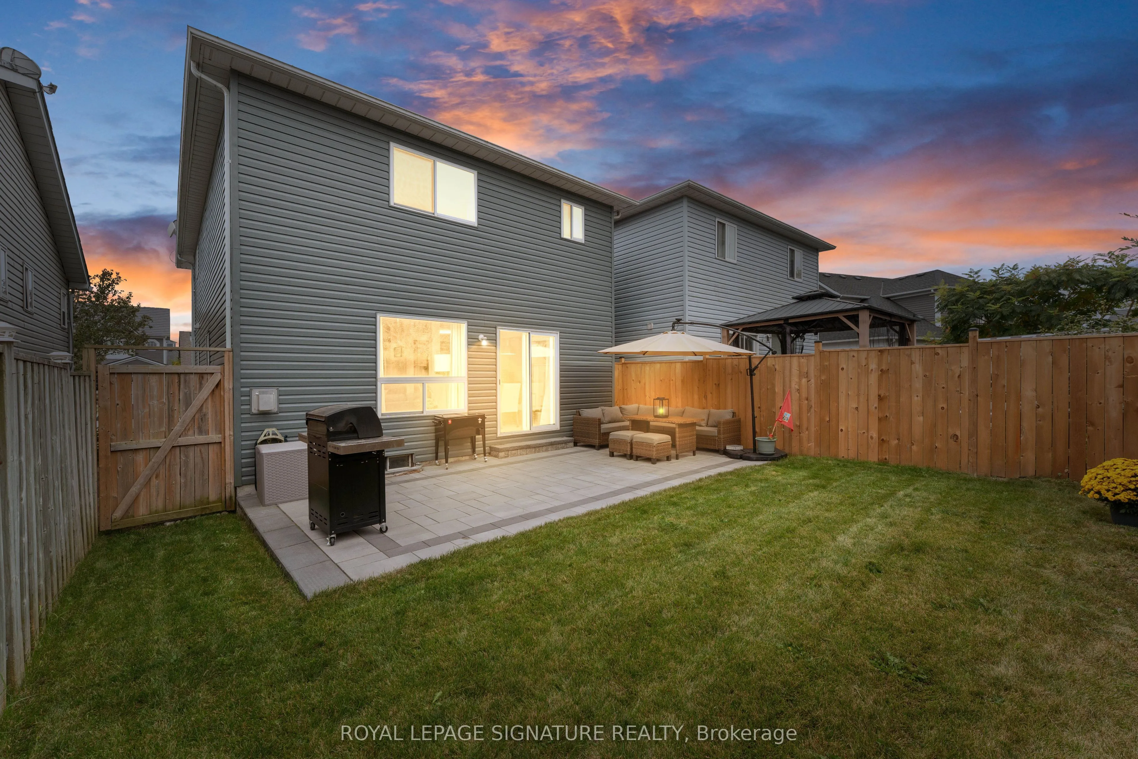 16 Beacham Crescent
