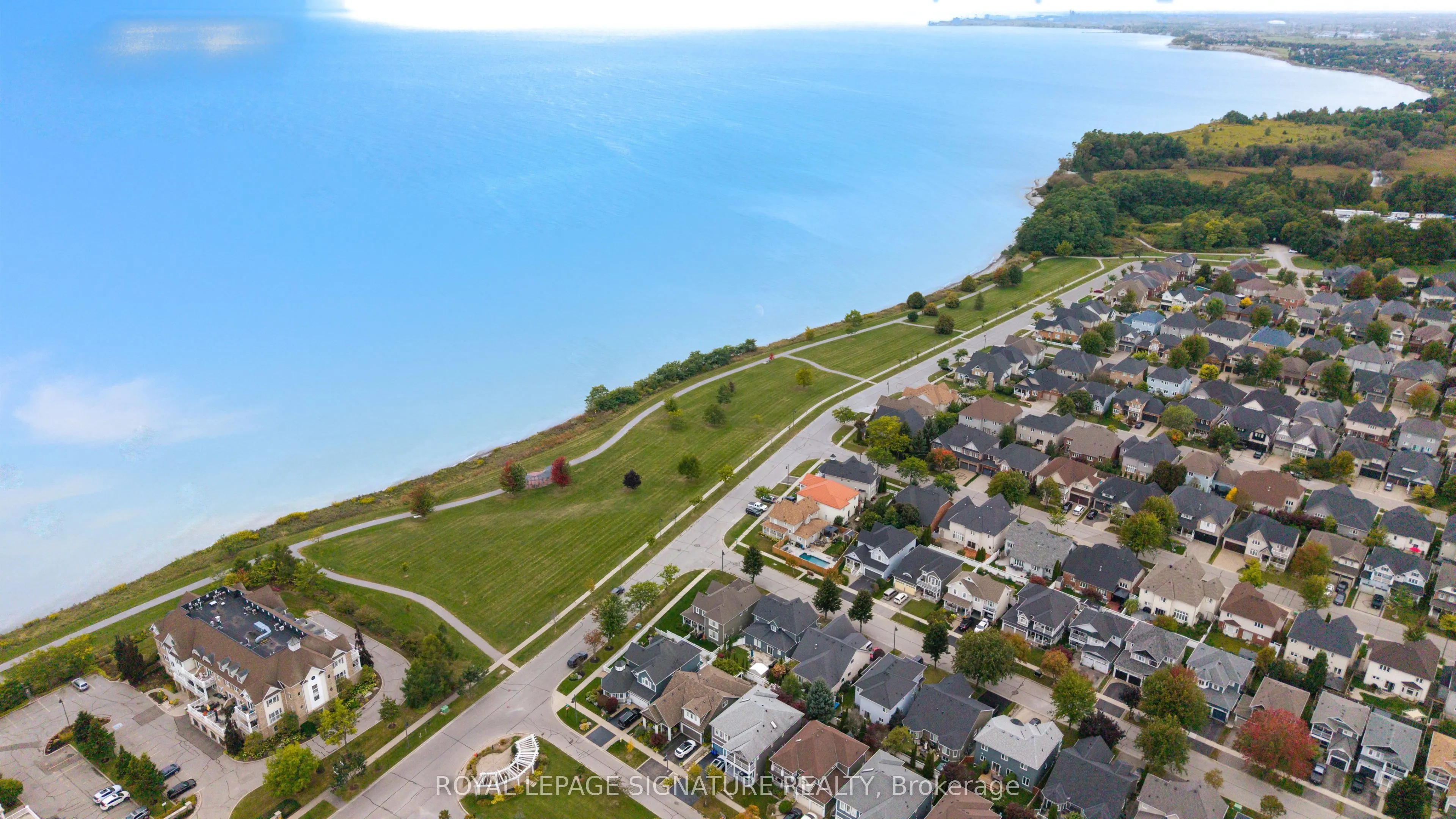 16 Beacham Crescent