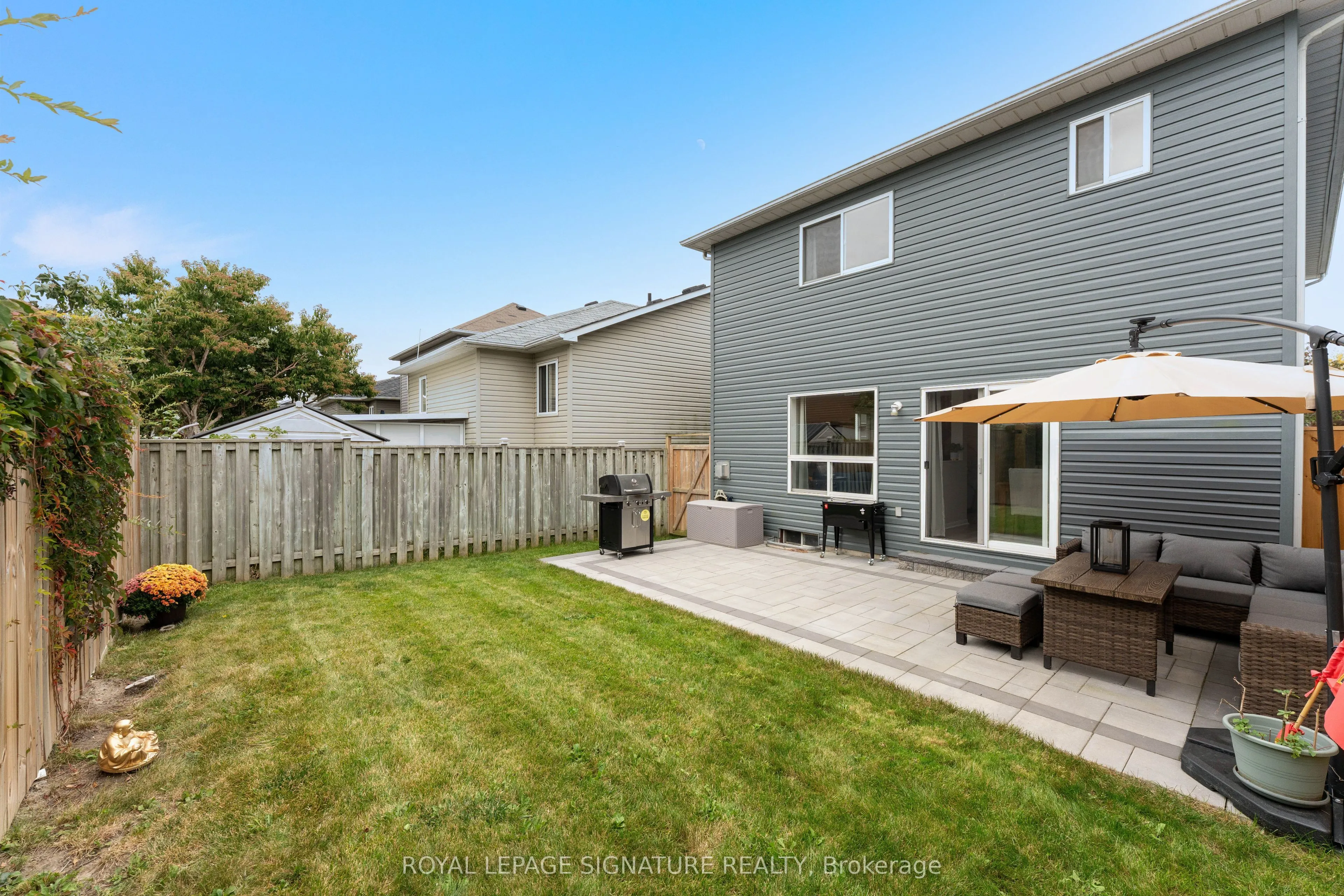 16 Beacham Crescent
