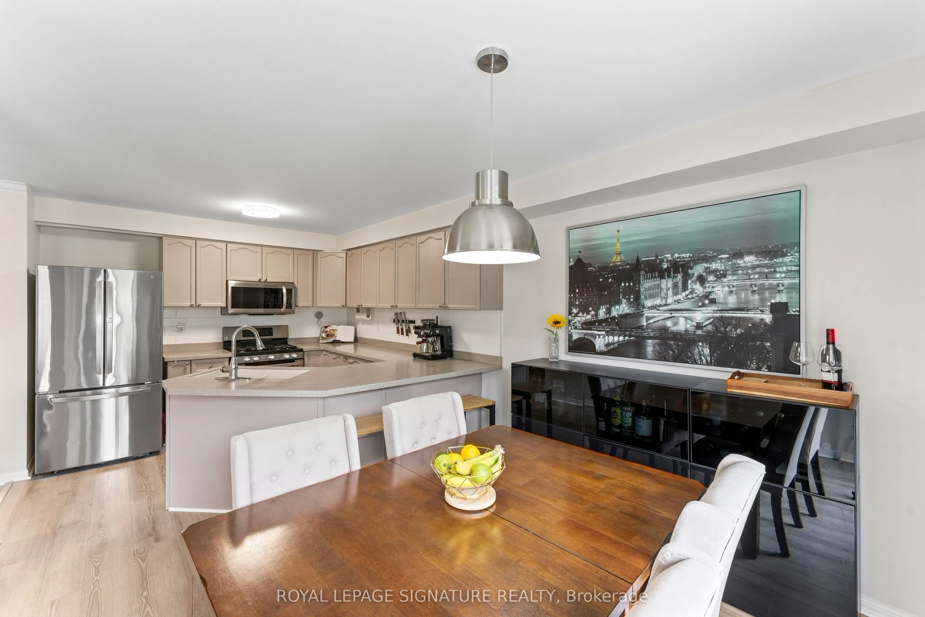 16 Beacham Crescent
