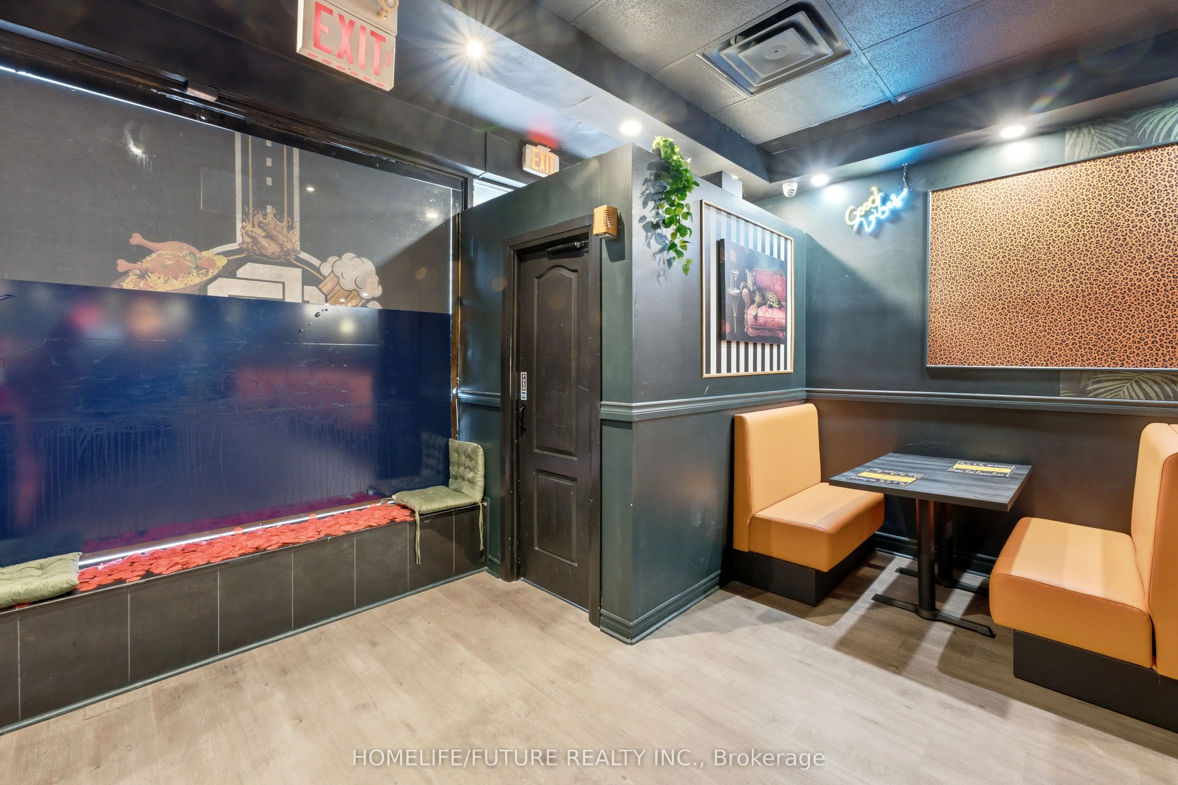 4288 Kingston Road #10