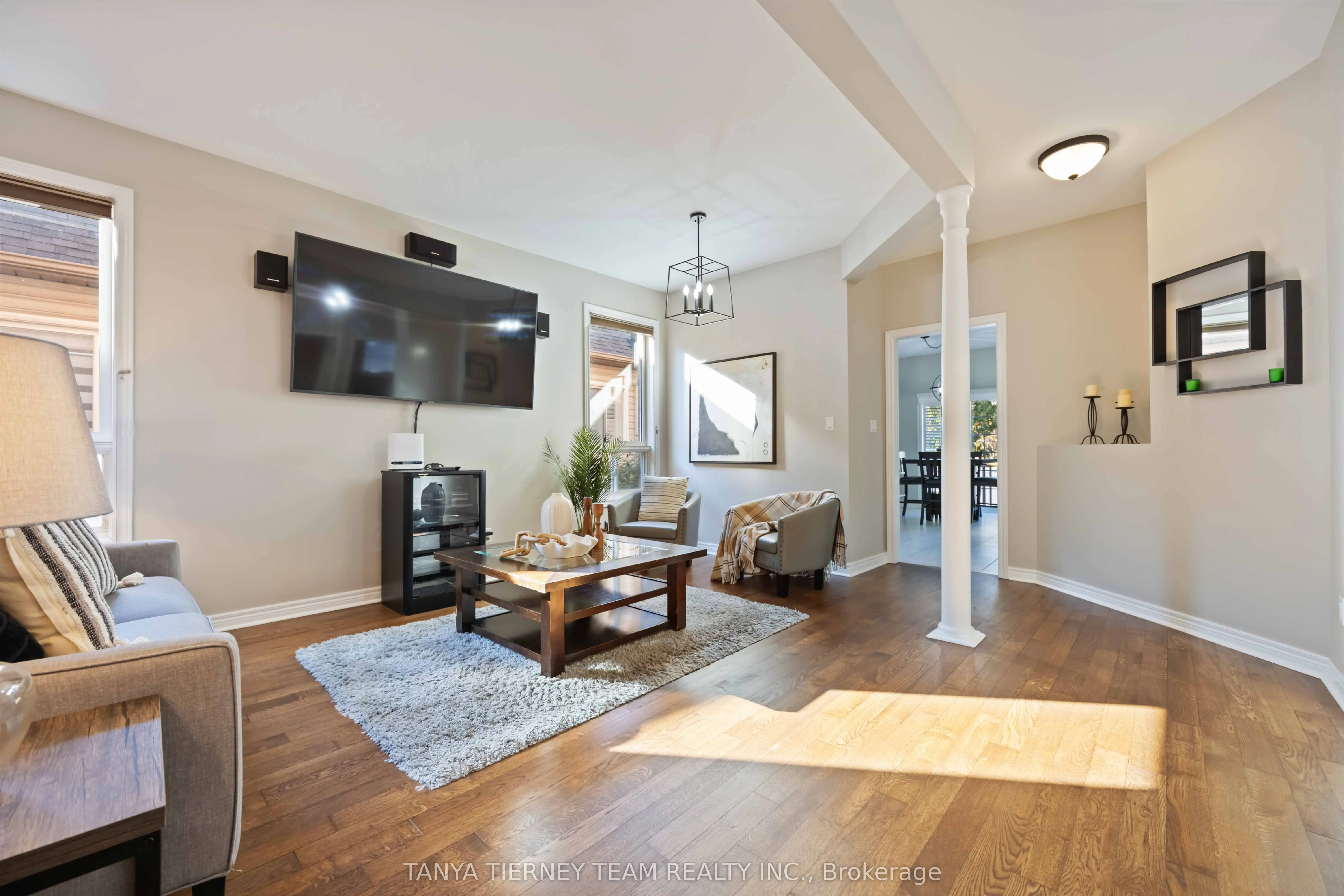 16 Cody Avenue