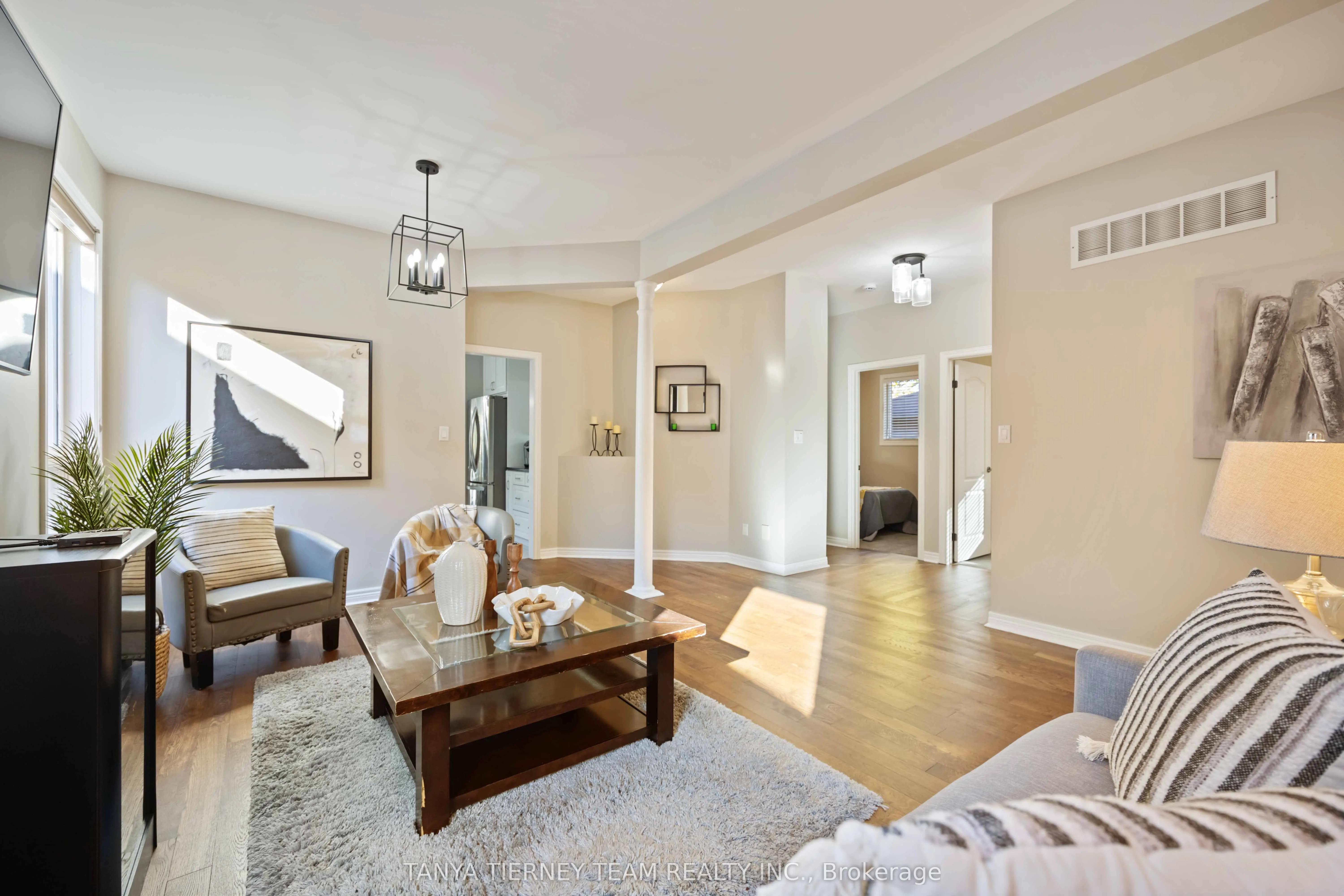 16 Cody Avenue