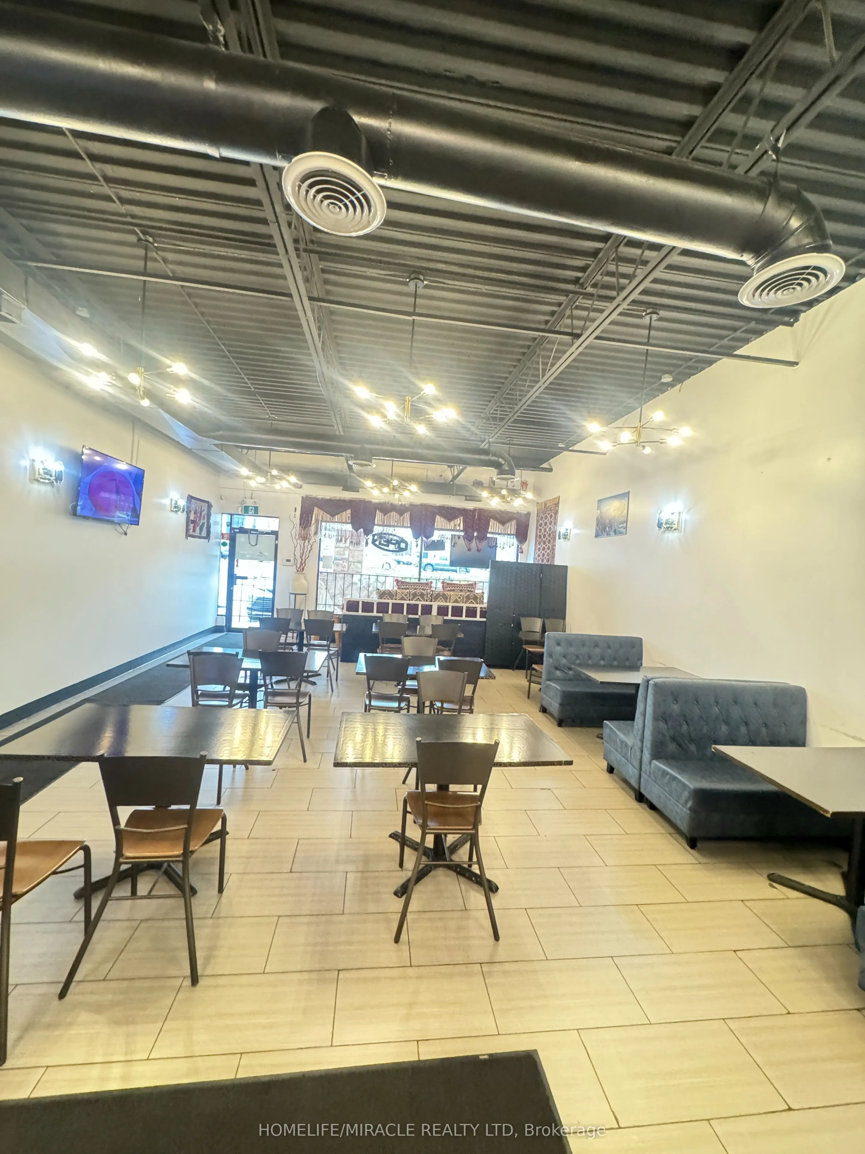 4379 Kingston Road #4