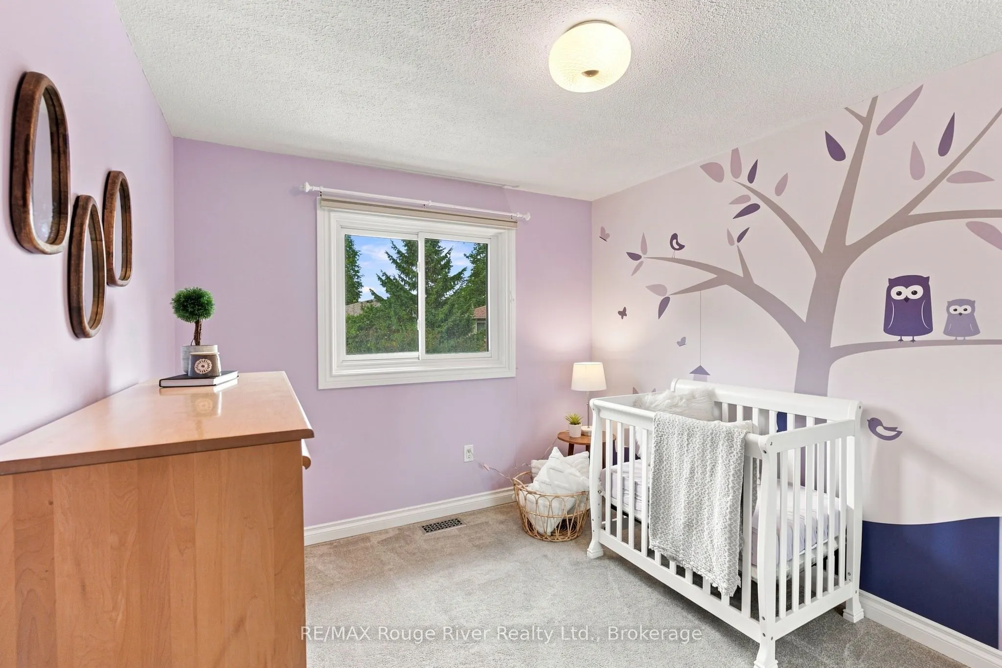 49 Fisher Crescent