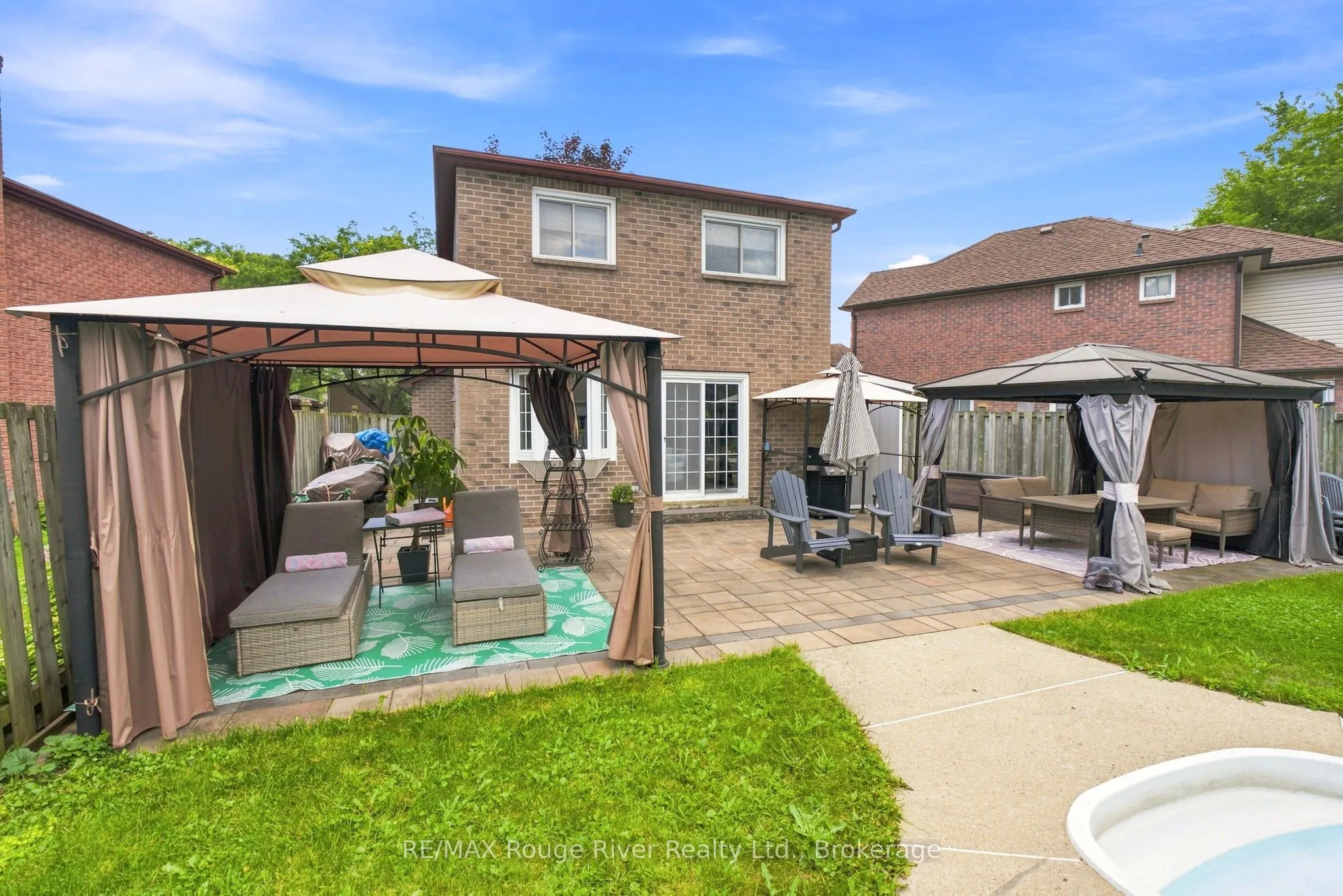 49 Fisher Crescent