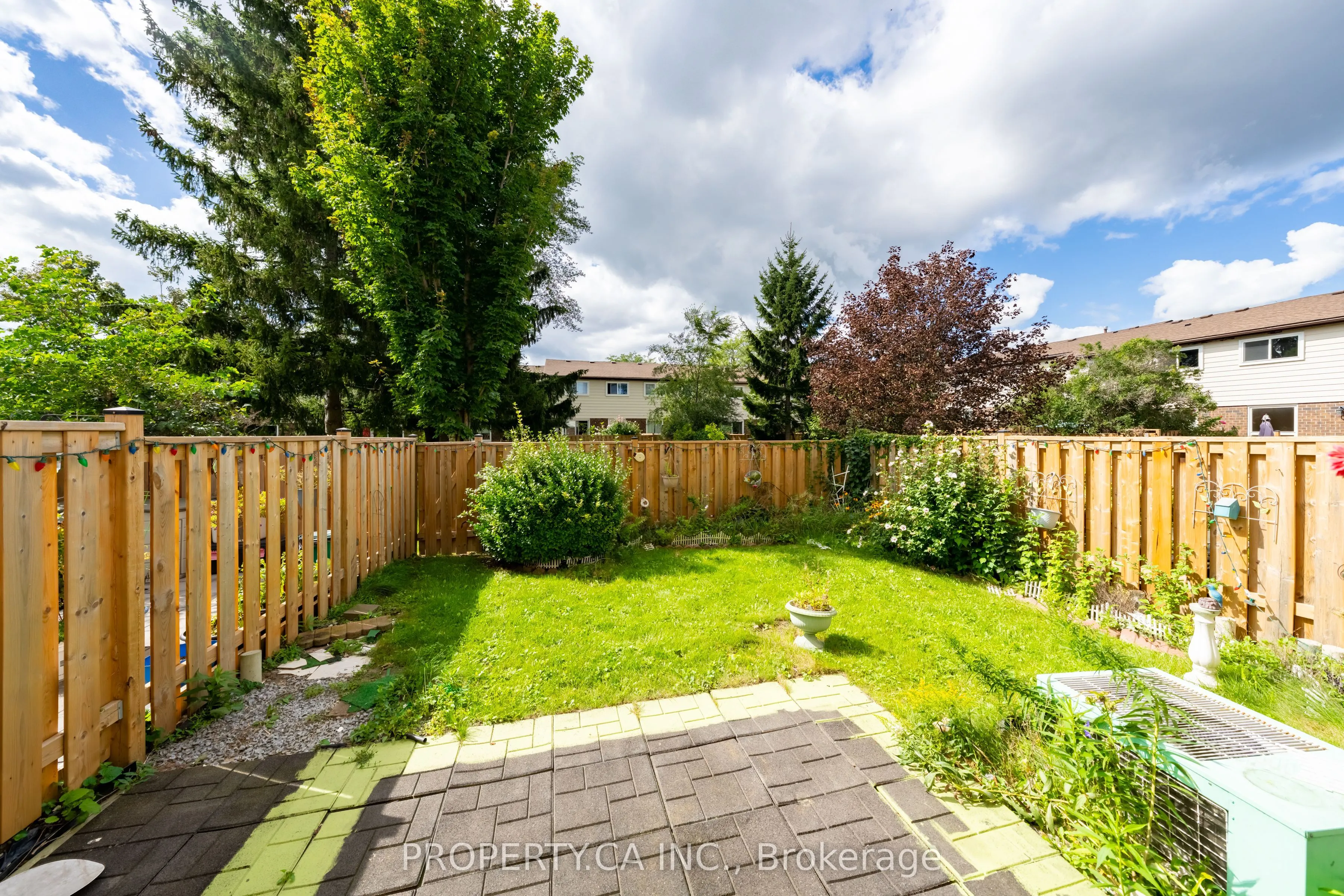12 Deeprose Lane #31