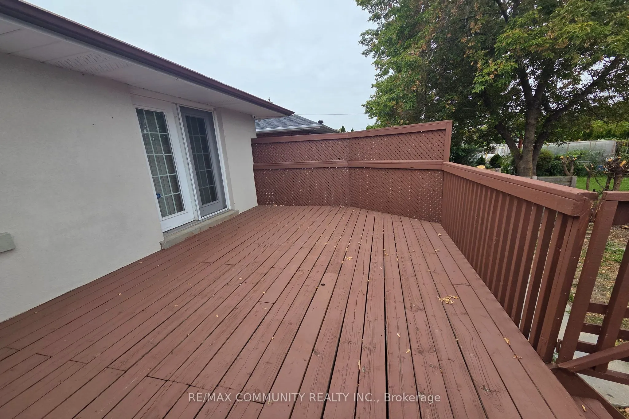 93 Waringstown Drive