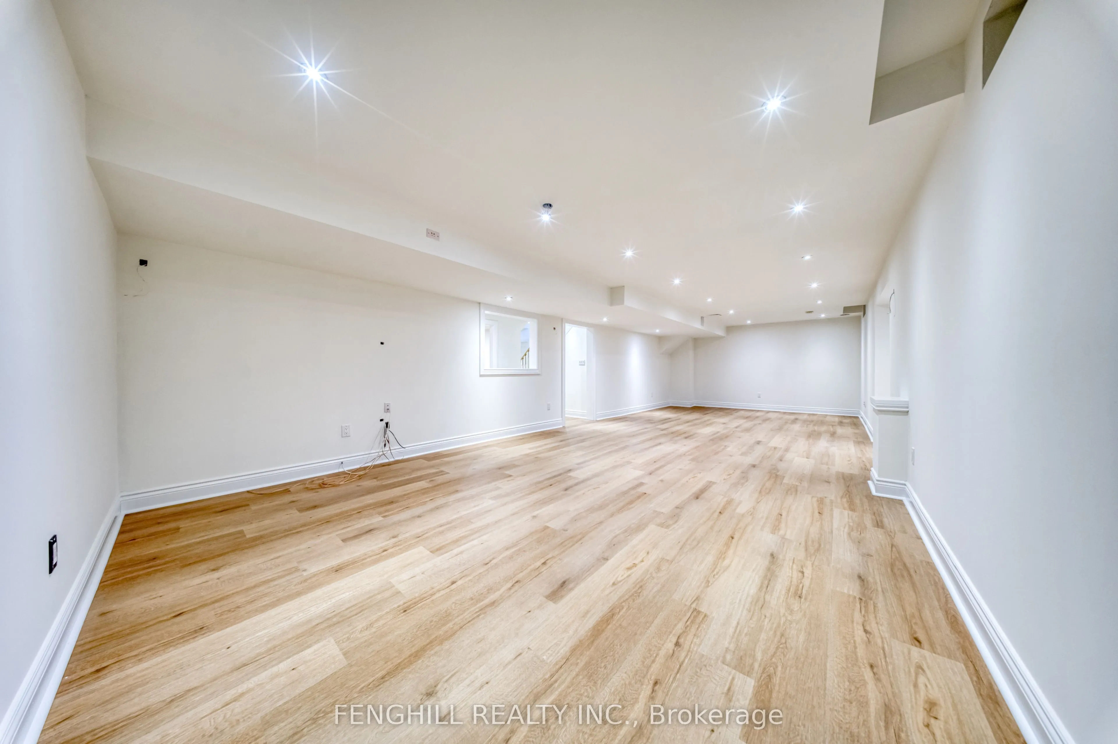 842 Greenleaf Circle