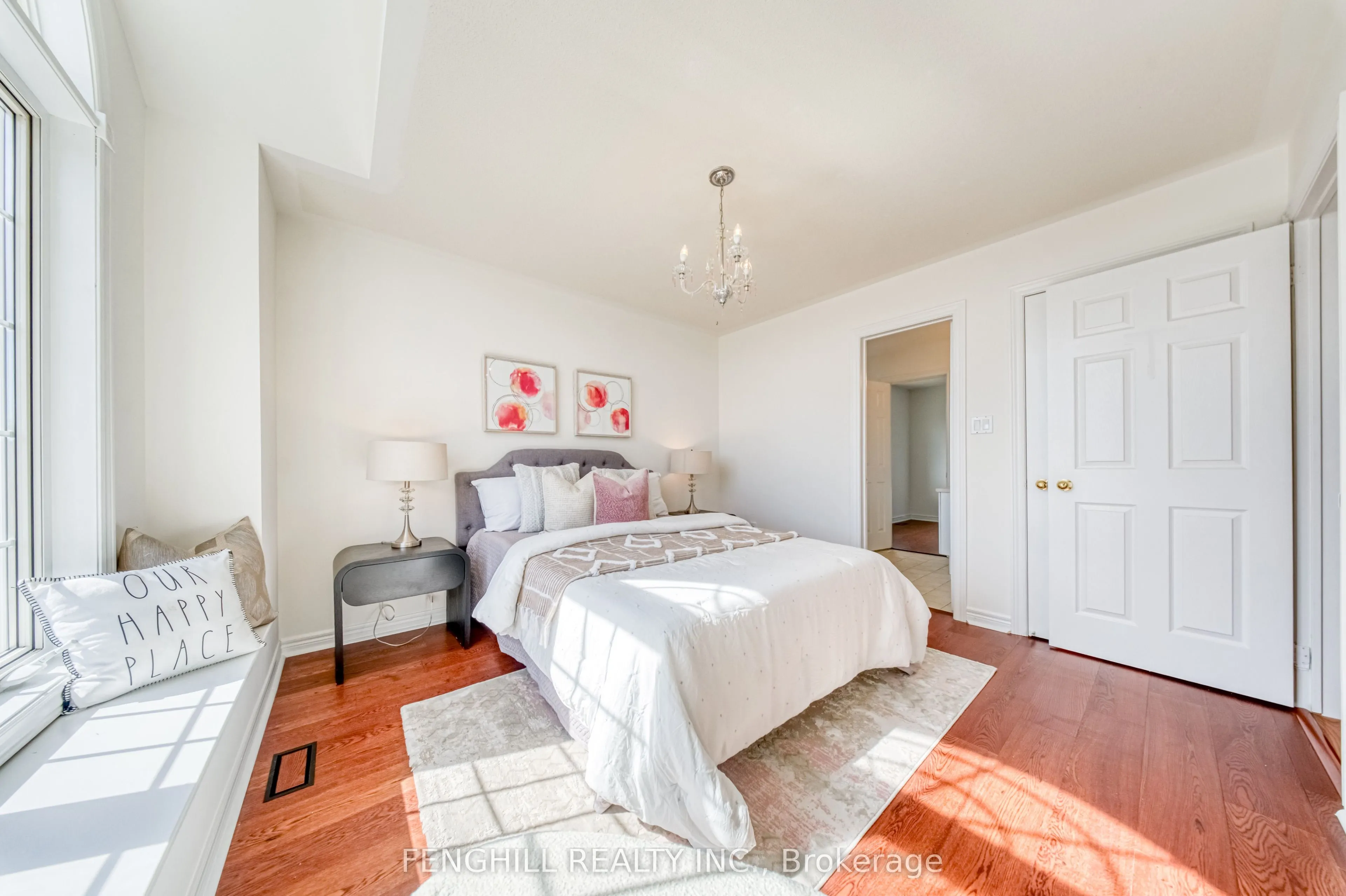 842 Greenleaf Circle