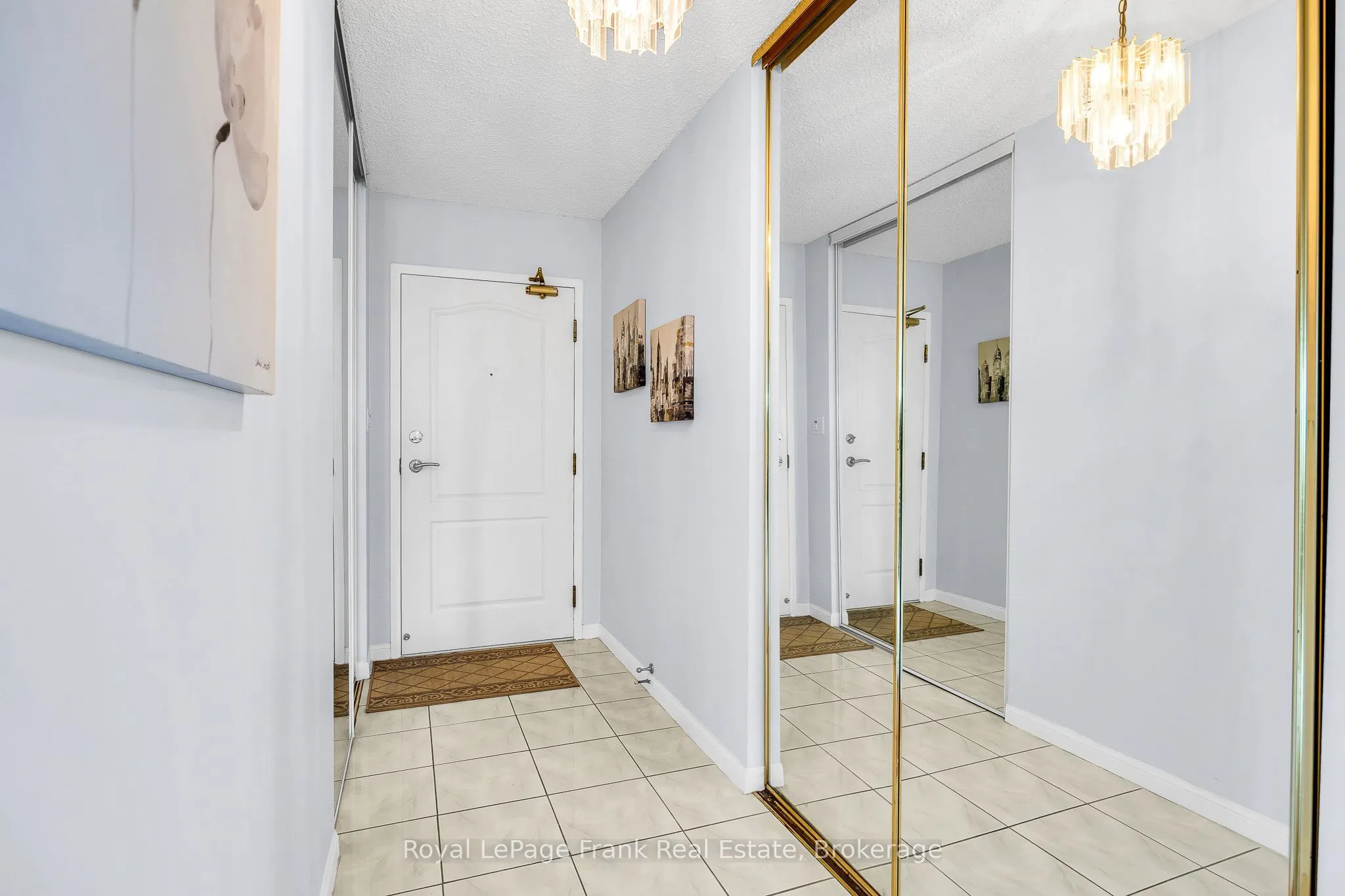 712 Rossland Road E #602