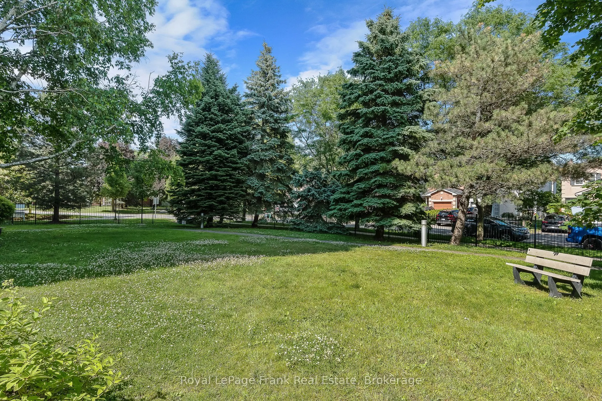 712 Rossland Road E #602