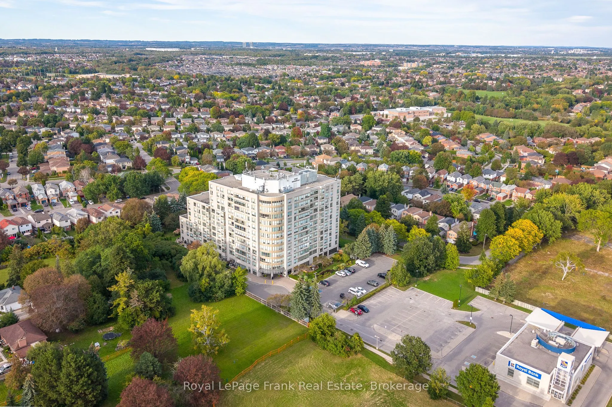 712 Rossland Road E #602