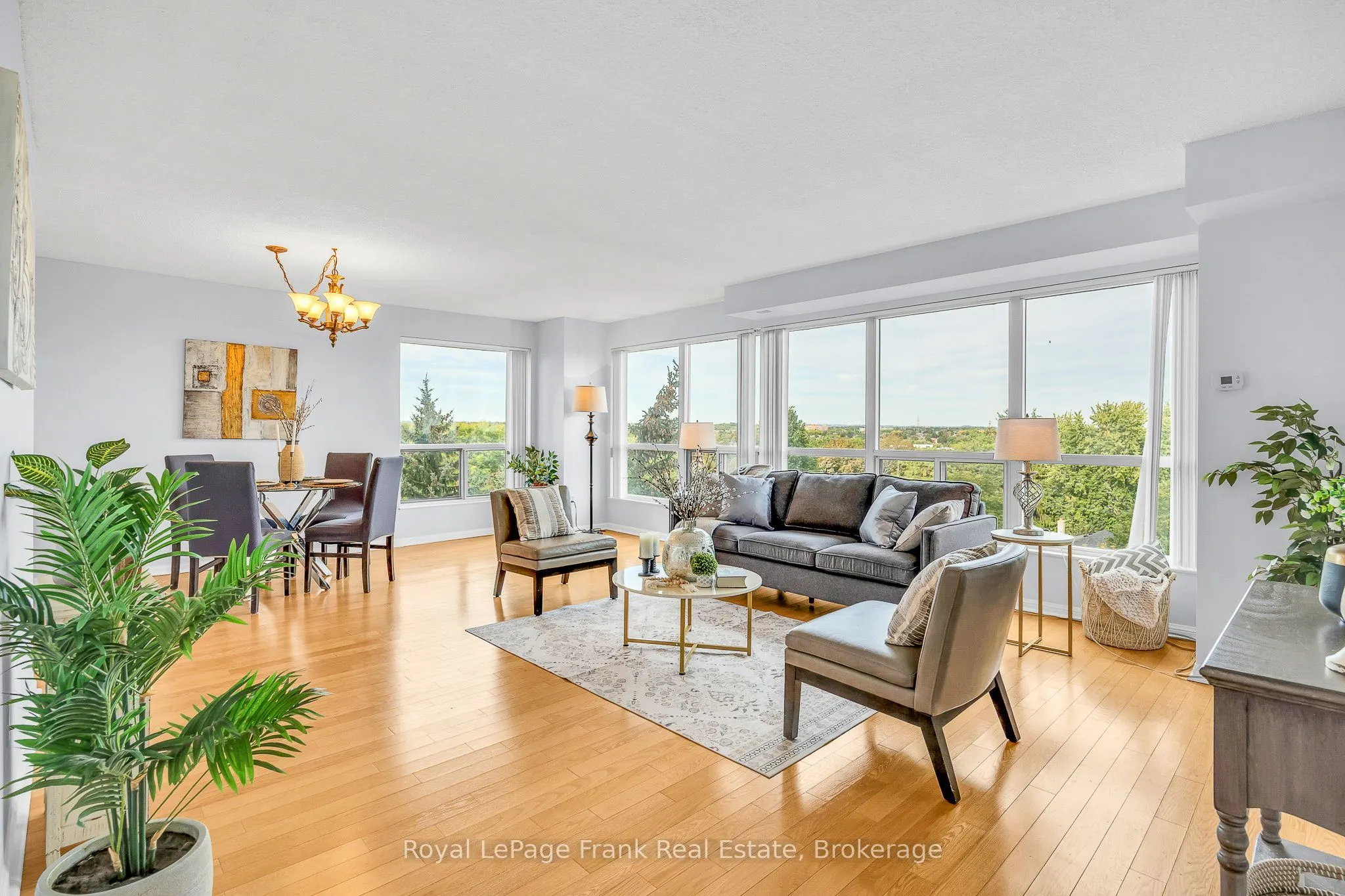 712 Rossland Road E #602