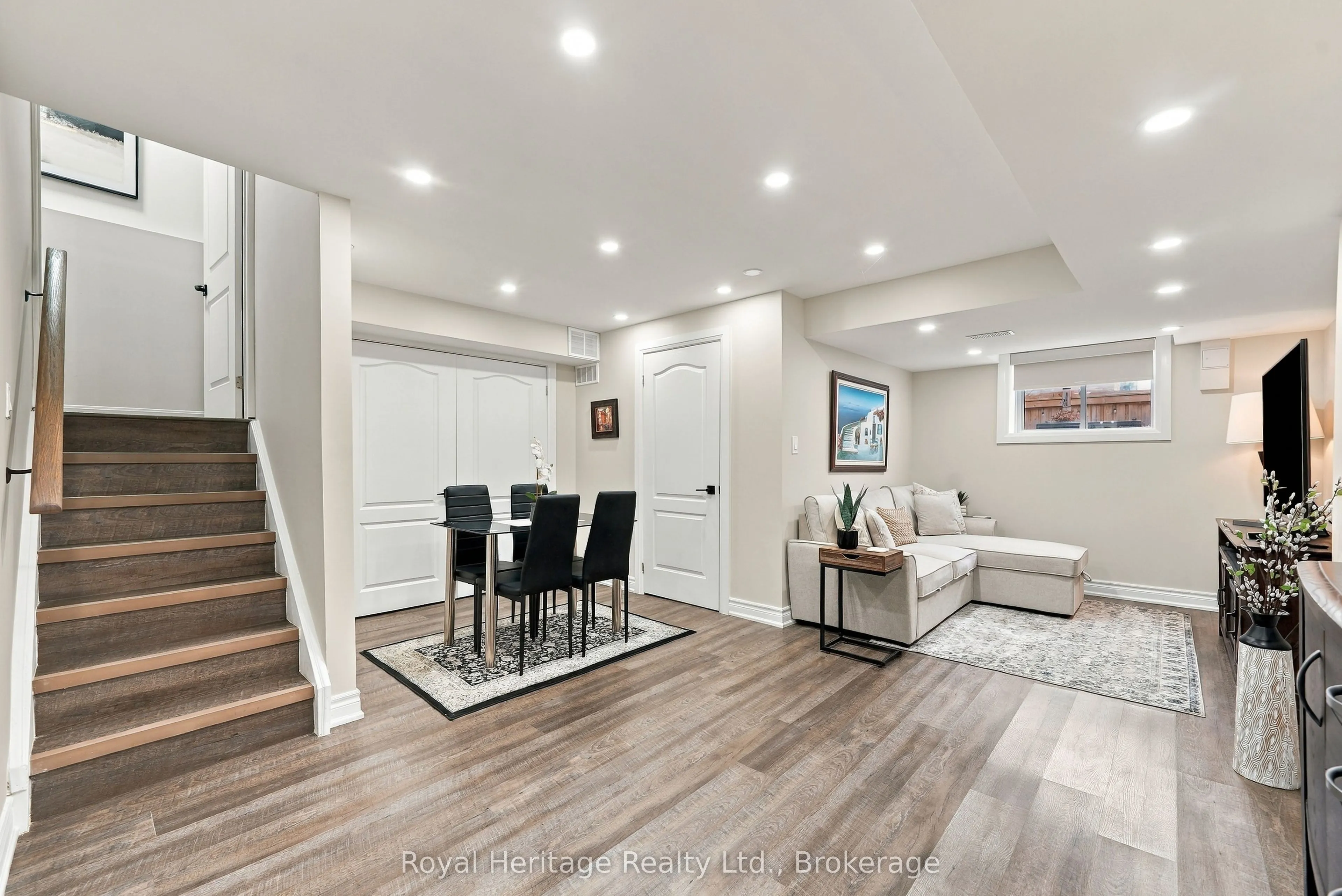 66 Longshore Way