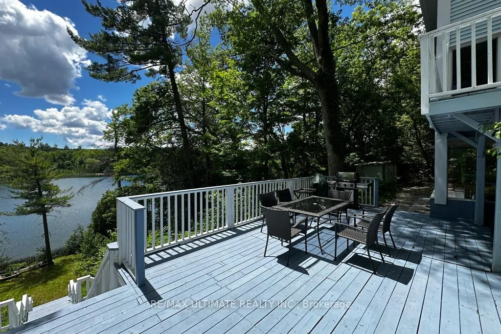 44 Chalk Lake Road