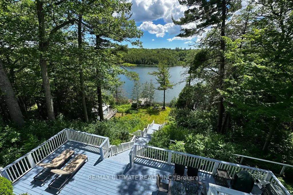 44 Chalk Lake Road