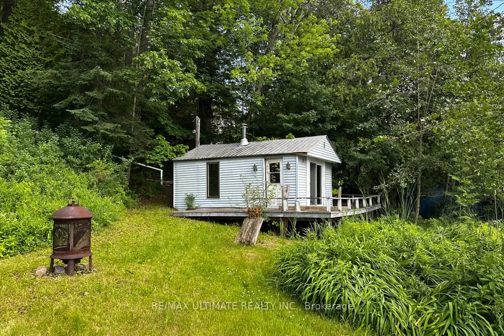 44 Chalk Lake Road