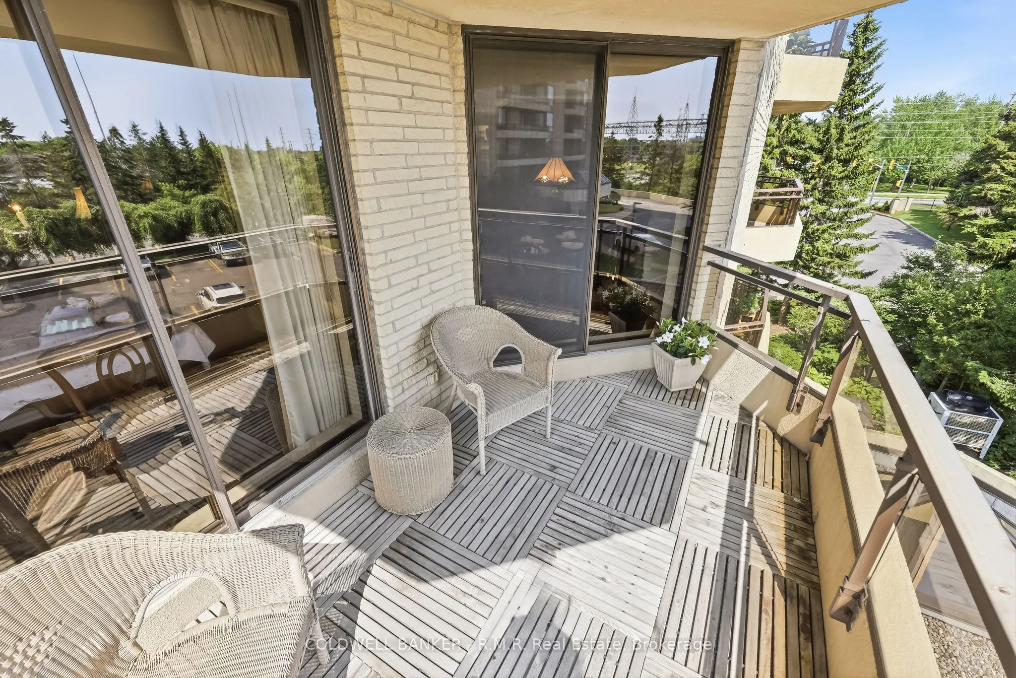 900 Wilson Road N #305