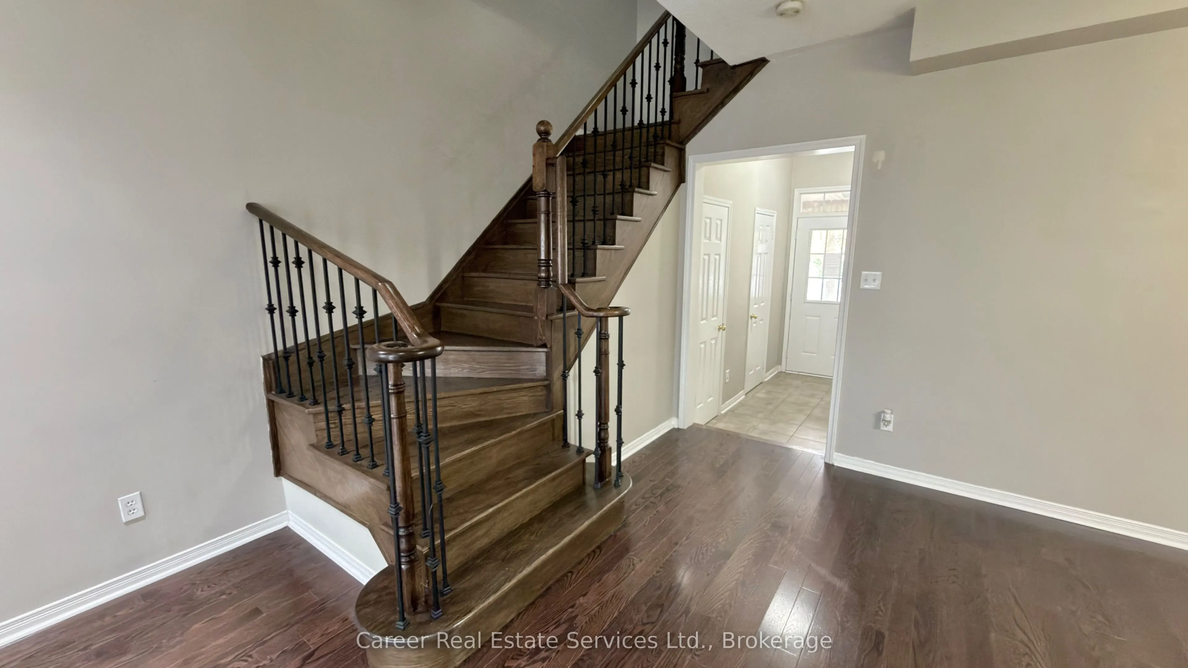 123 Silverwood Circle