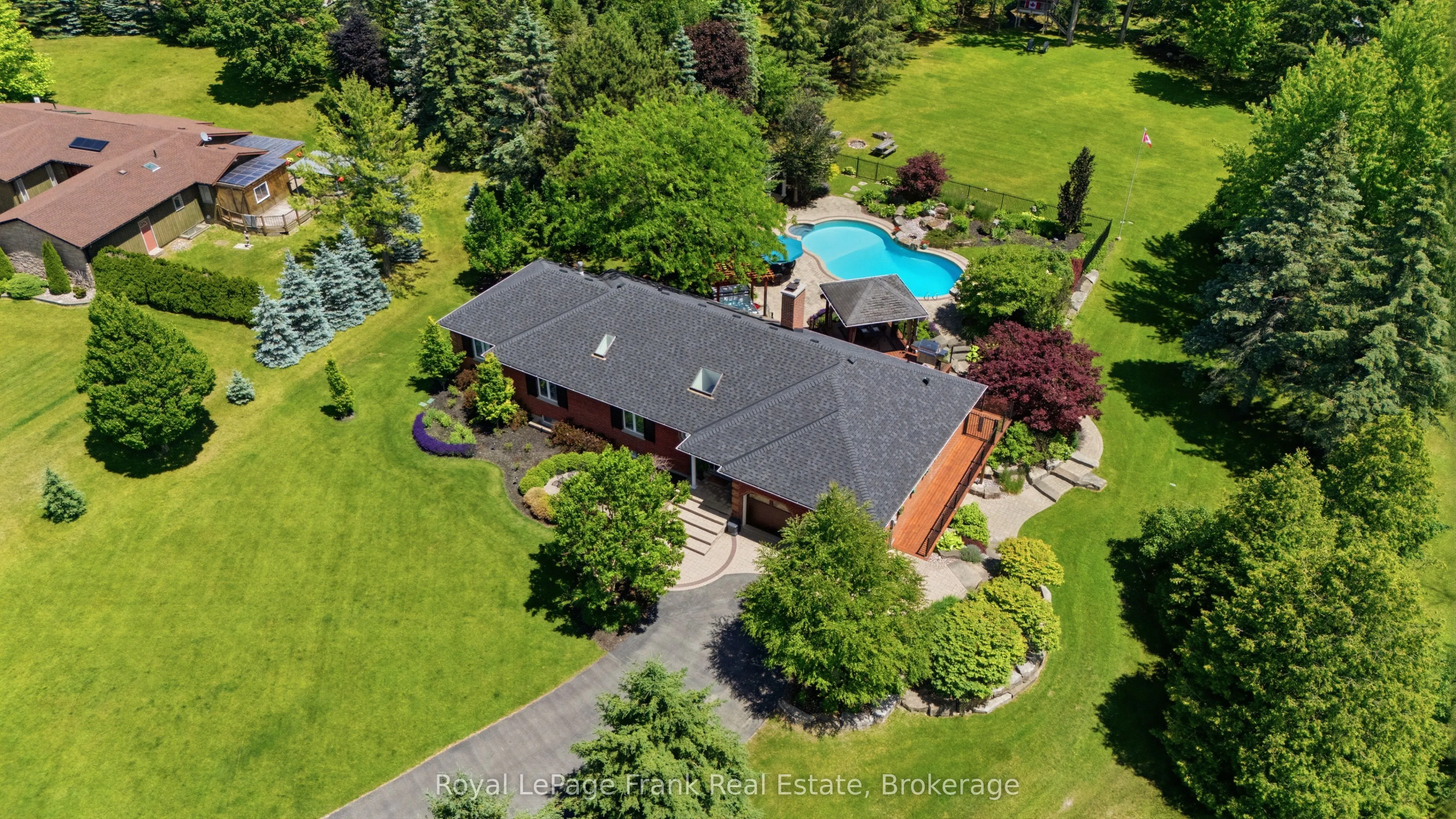 5 Craig Court