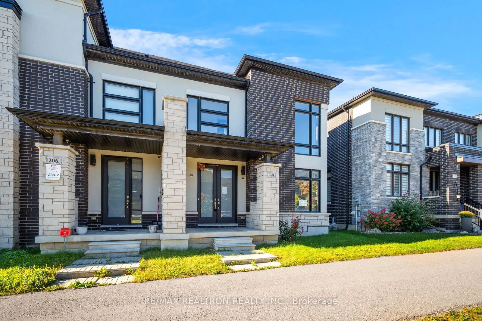 208 Coronation Road