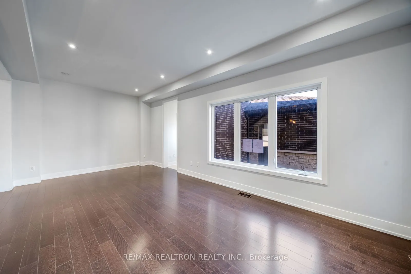 208 Coronation Road
