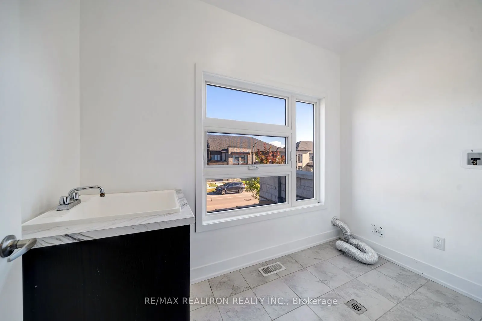 208 Coronation Road