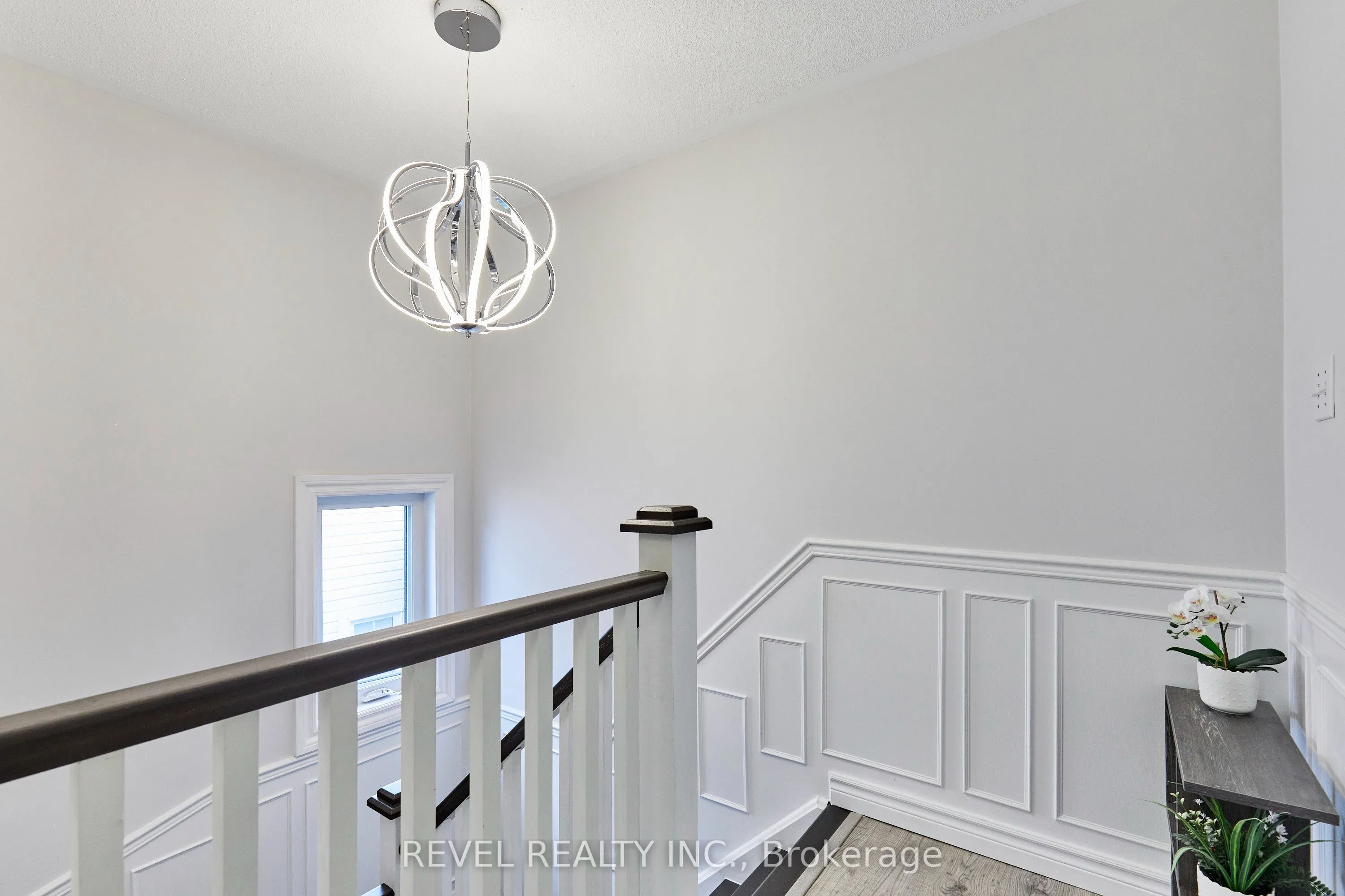 20 Breakwater Drive