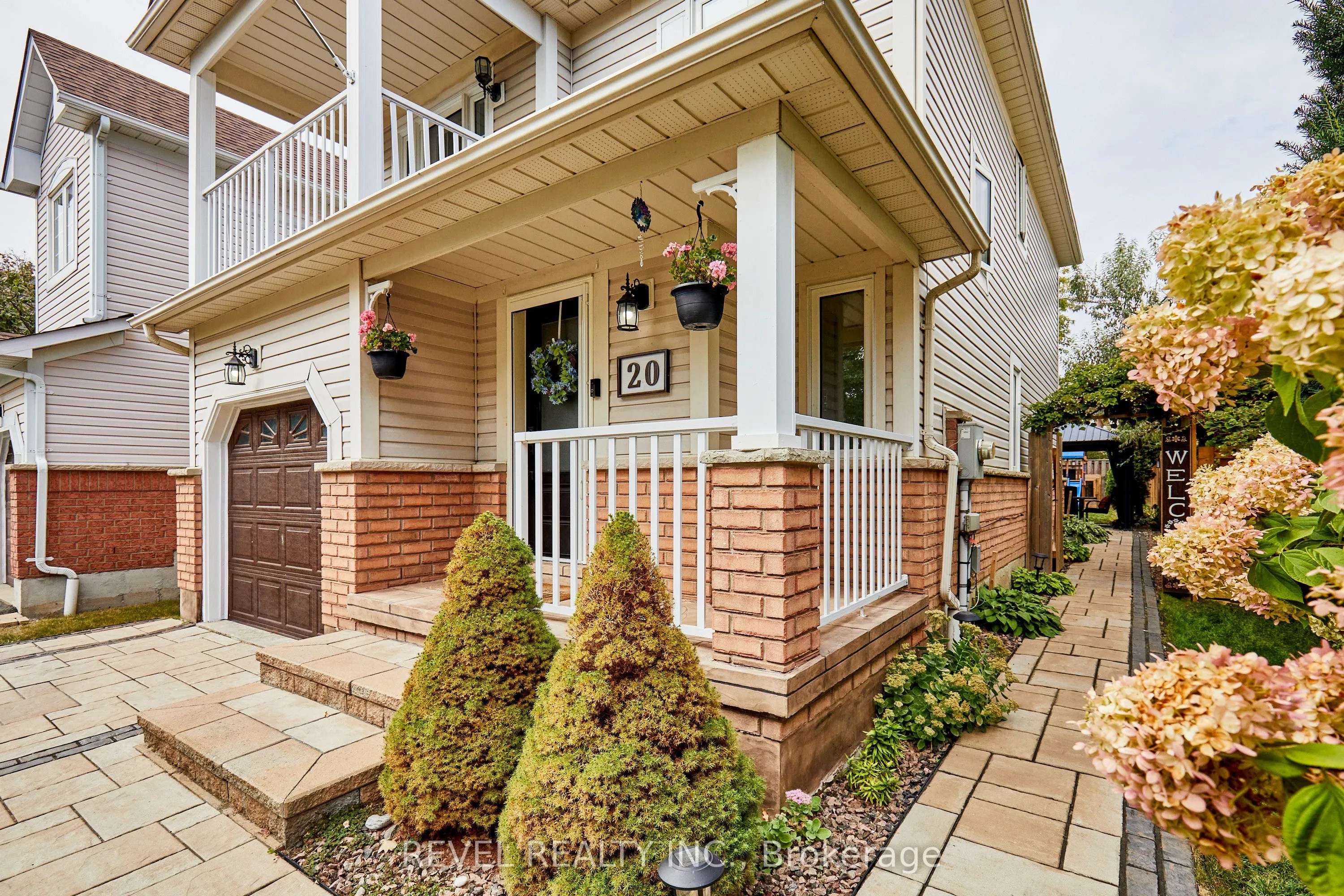 20 Breakwater Drive